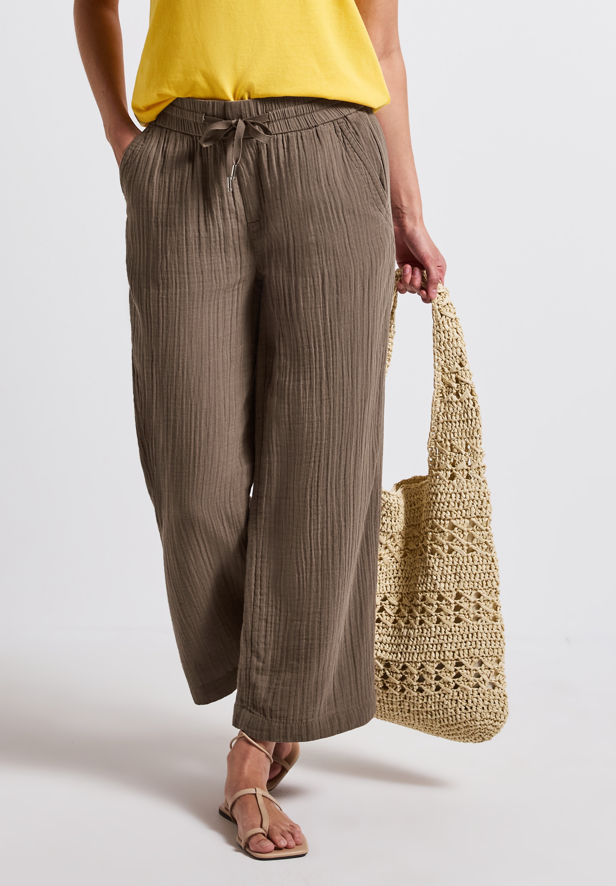 STREET ONE Stoffhose, mit elastischem Bund und Tunnelzug, im Musselin-Look günstig online kaufen