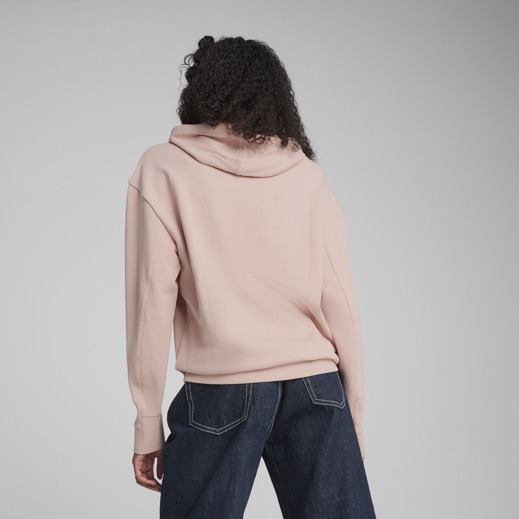 PUMA Hoodie »ESS Relaxed Fit Hoodie Damen«