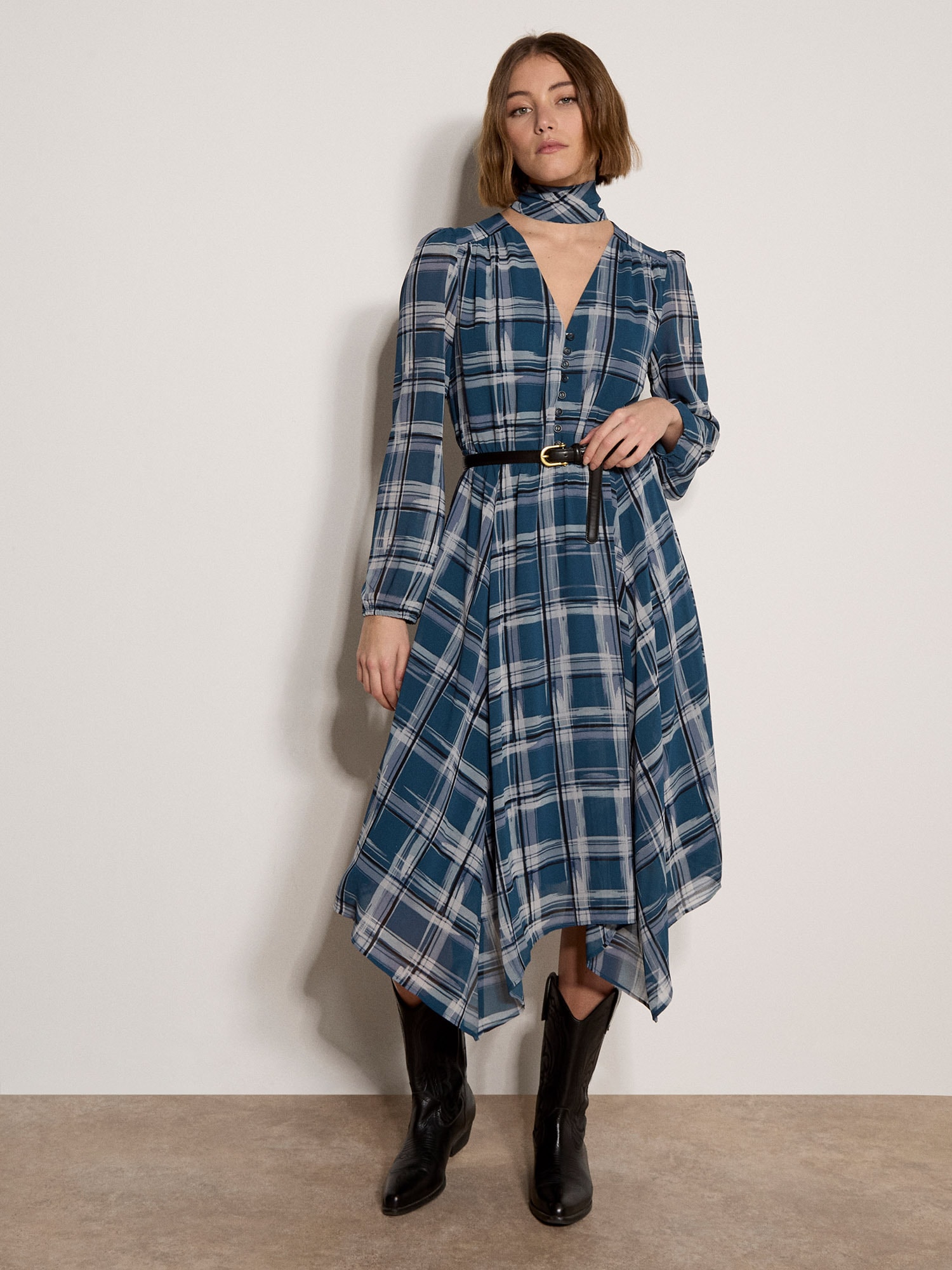 Apricot Midikleid "Wadenlanges Crêpekleid" mit elastischem Bund