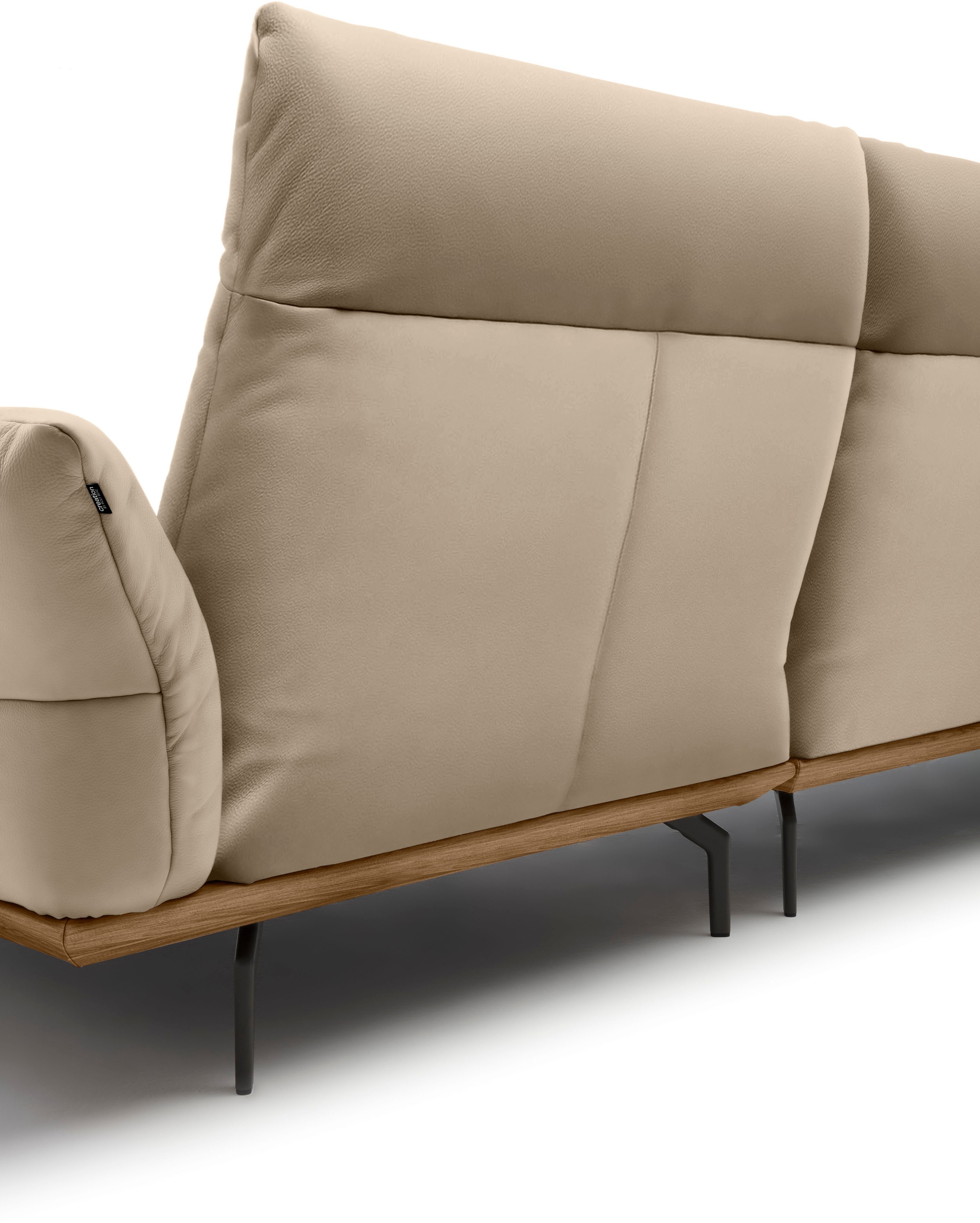 Creation BY ROLF BENZ Ecksofa »CR.460«, Sockel in Nussbaum, Winkelfüße in Umbragrau, Breite 338 cm