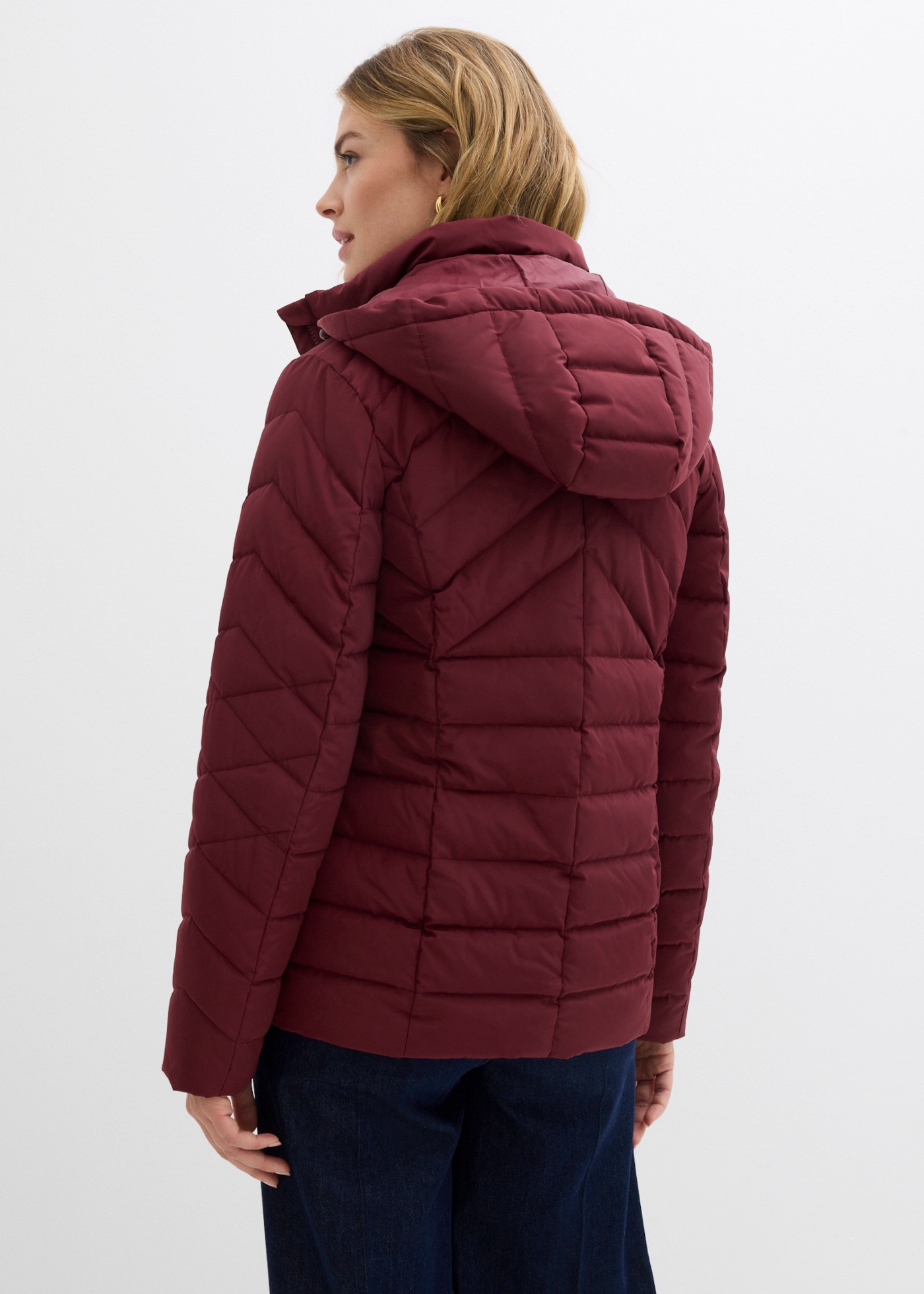 bonprix Steppjacke für Erwachsene, sportlicher Schnitt, gefüttert, mit Kapuze