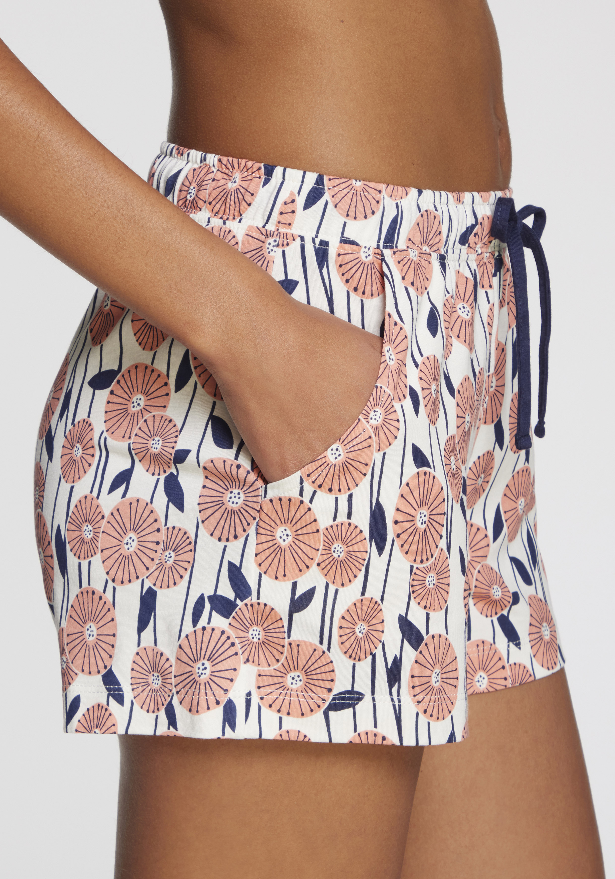 Vivance Dreams by Lascana Pyjamashorts mit schönem Alloverdruck