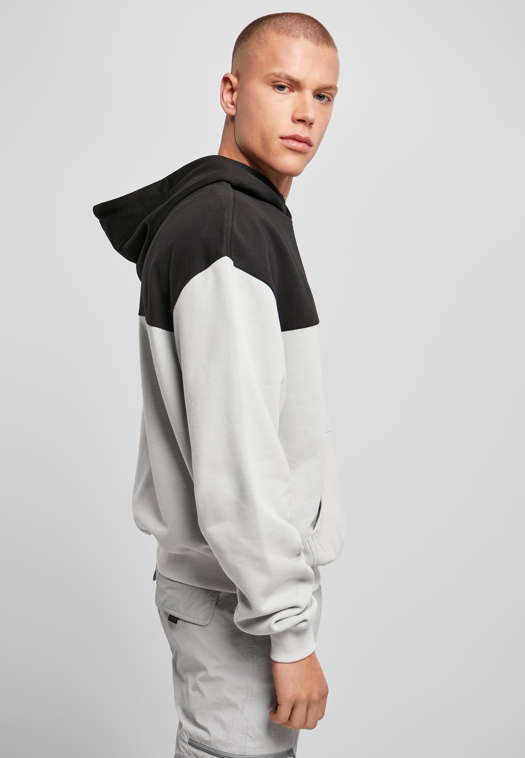 URBAN CLASSICS Sweatshirt »Urban Classics Herren Upper Block Hoody«, (1 tlg.)