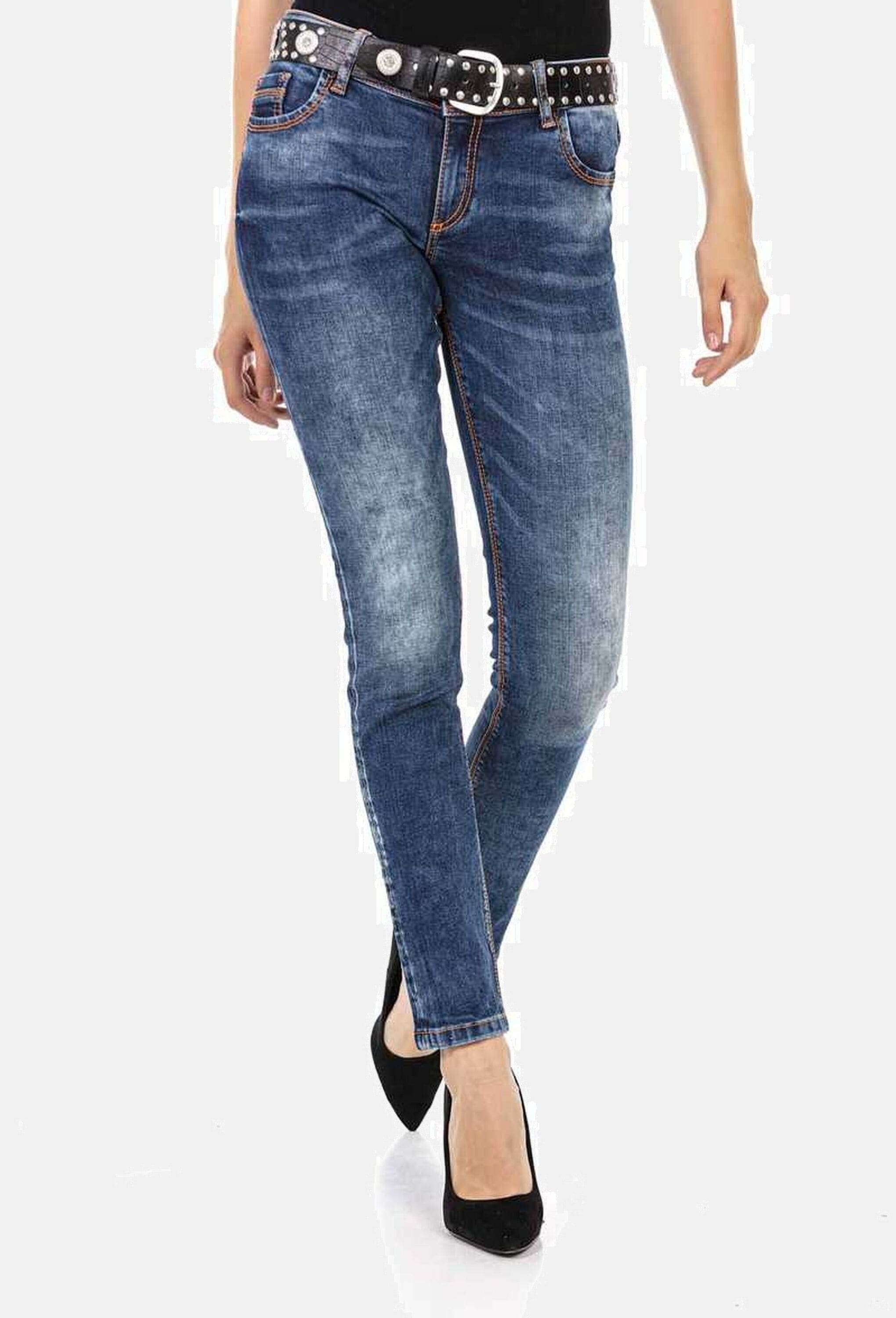Cipo & Baxx Slim-fit-Jeans »Cipo & Baxx Jeans« Mit trendigen Ziernähten, WD441