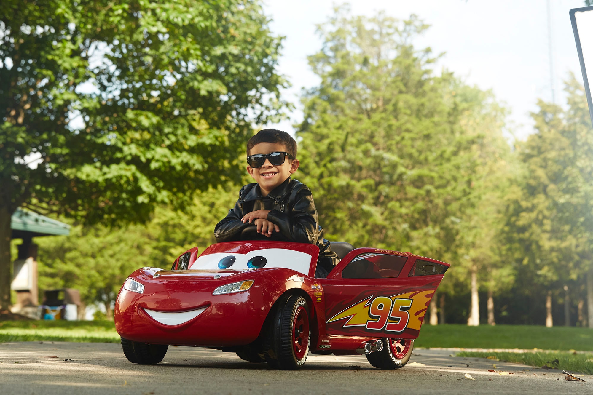 Huffy Elektro-Kinderauto »Cars Lightning McQueen Auto 7.2v« ab 3 Jahren bis 27 kg