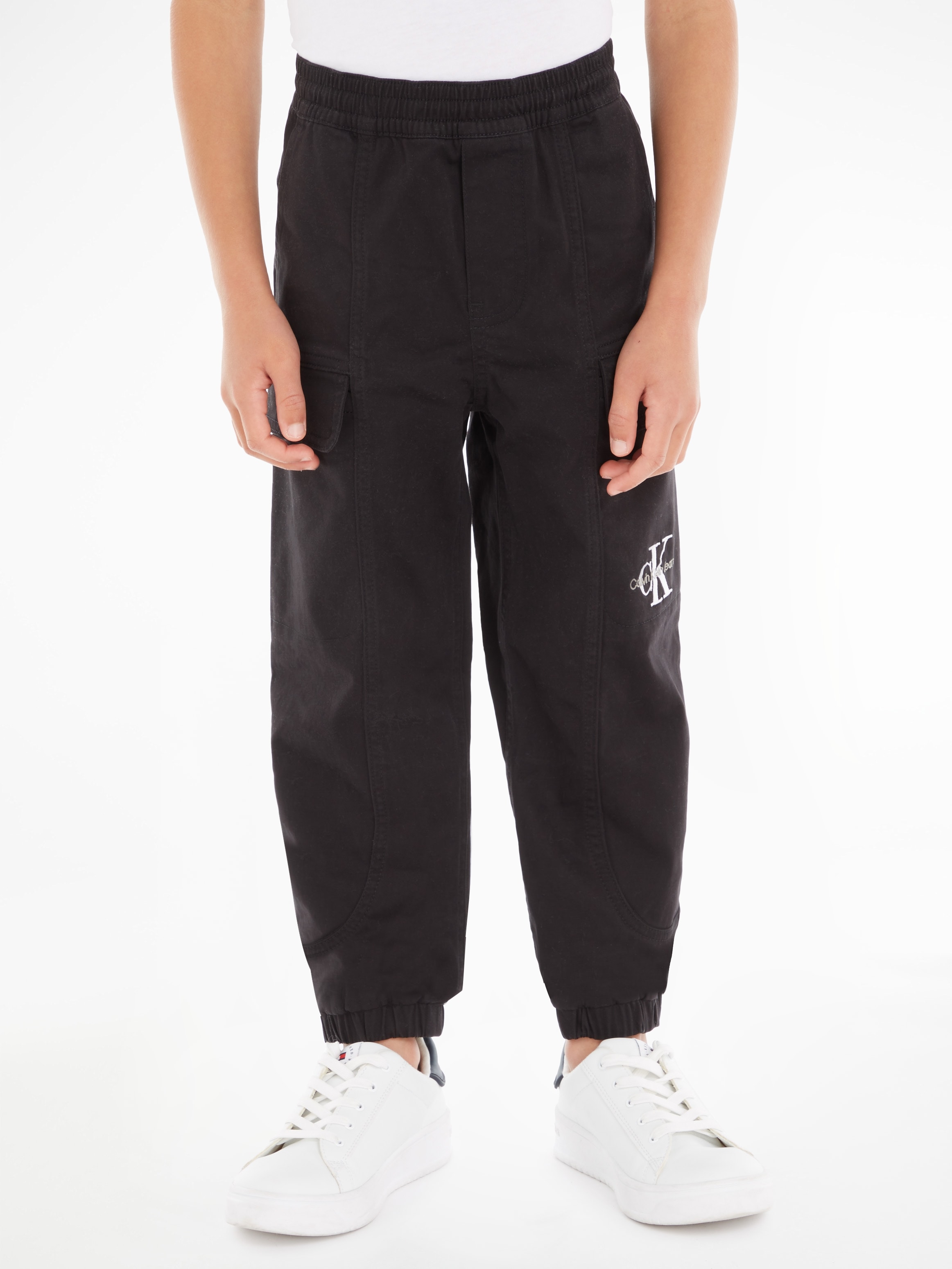 Black Friday Calvin Klein PANTS«, »SATEEN Logoprägung BAUR Cargohose Jeans mit CARGO 
