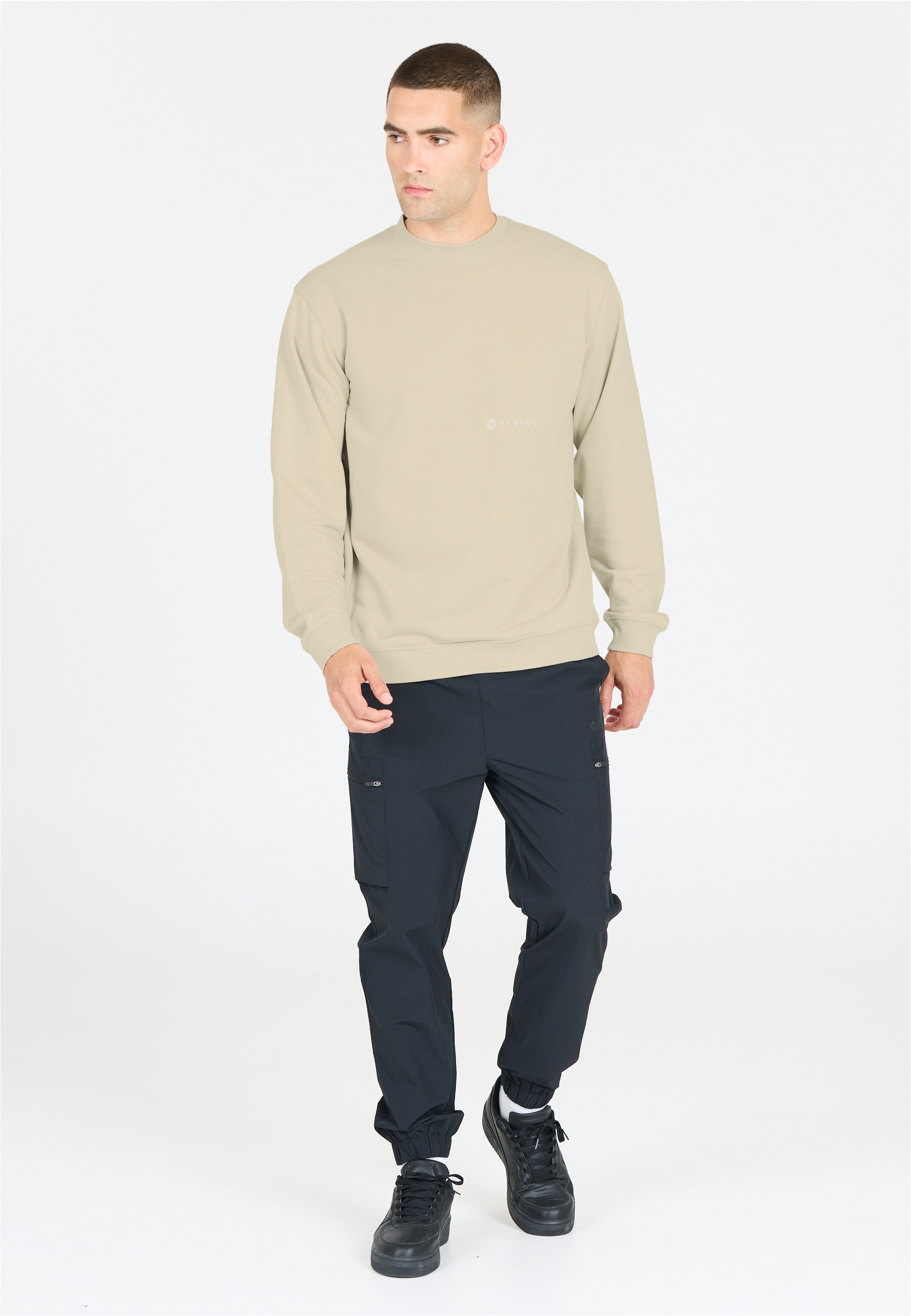 Virtus Sweatshirt "Kayden", aus superweichem, atmungsaktivem Material günstig online kaufen