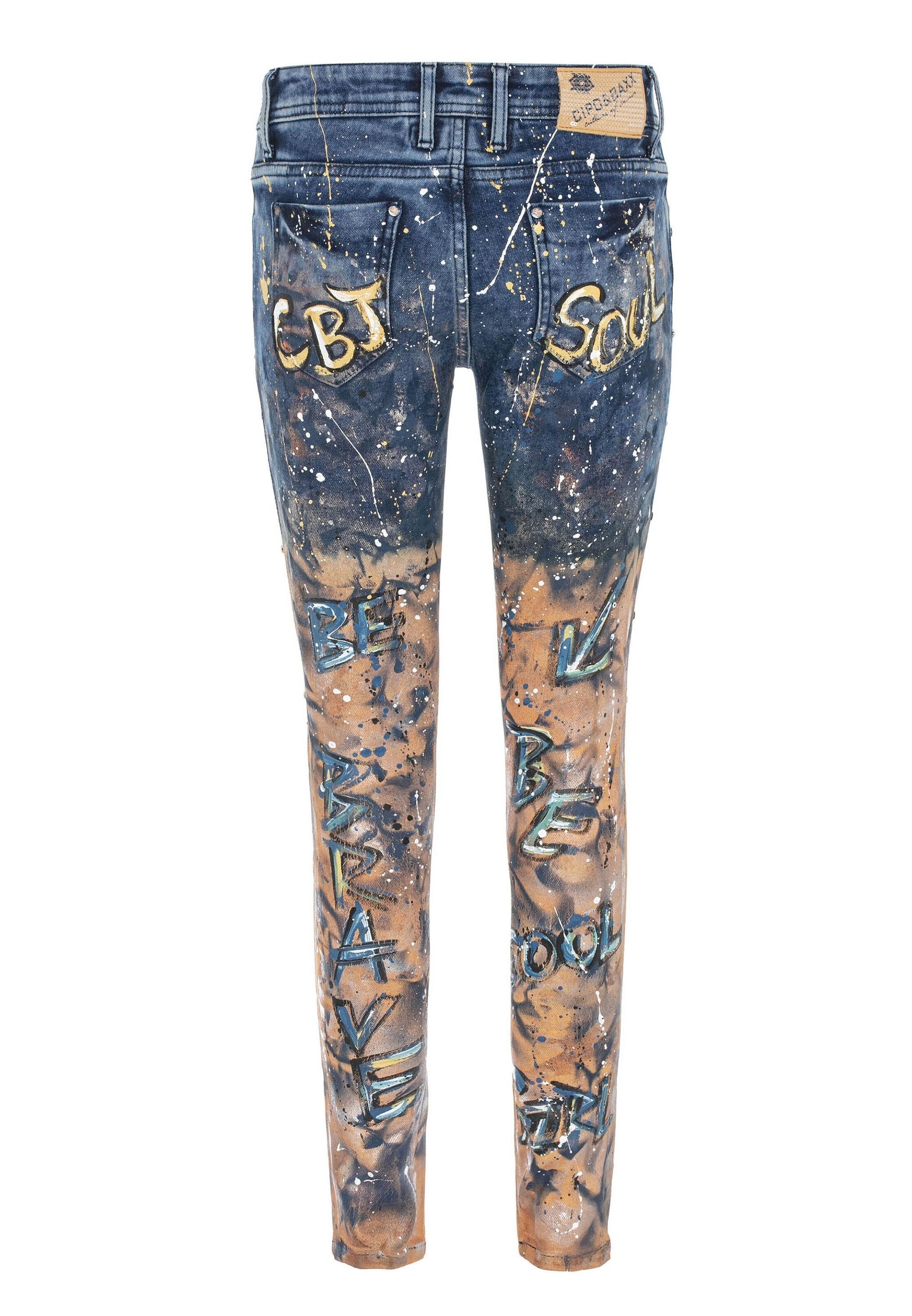 Cipo & Baxx Slim-fit-Jeans »Jeans«, Mit coolen Schriftzügen, WD440