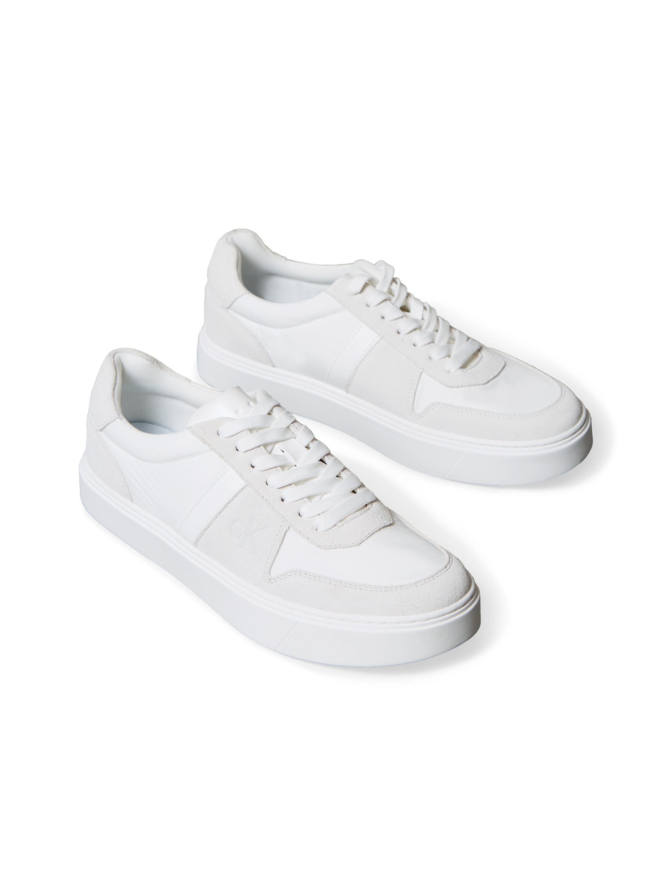 Calvin Klein Jeans Sneaker »CLASSIC CUPS LACE MIX EMB TONGUE«  Schnürschuh, Basket-Sneaker, Freizeitschuh in sportiver Optik
