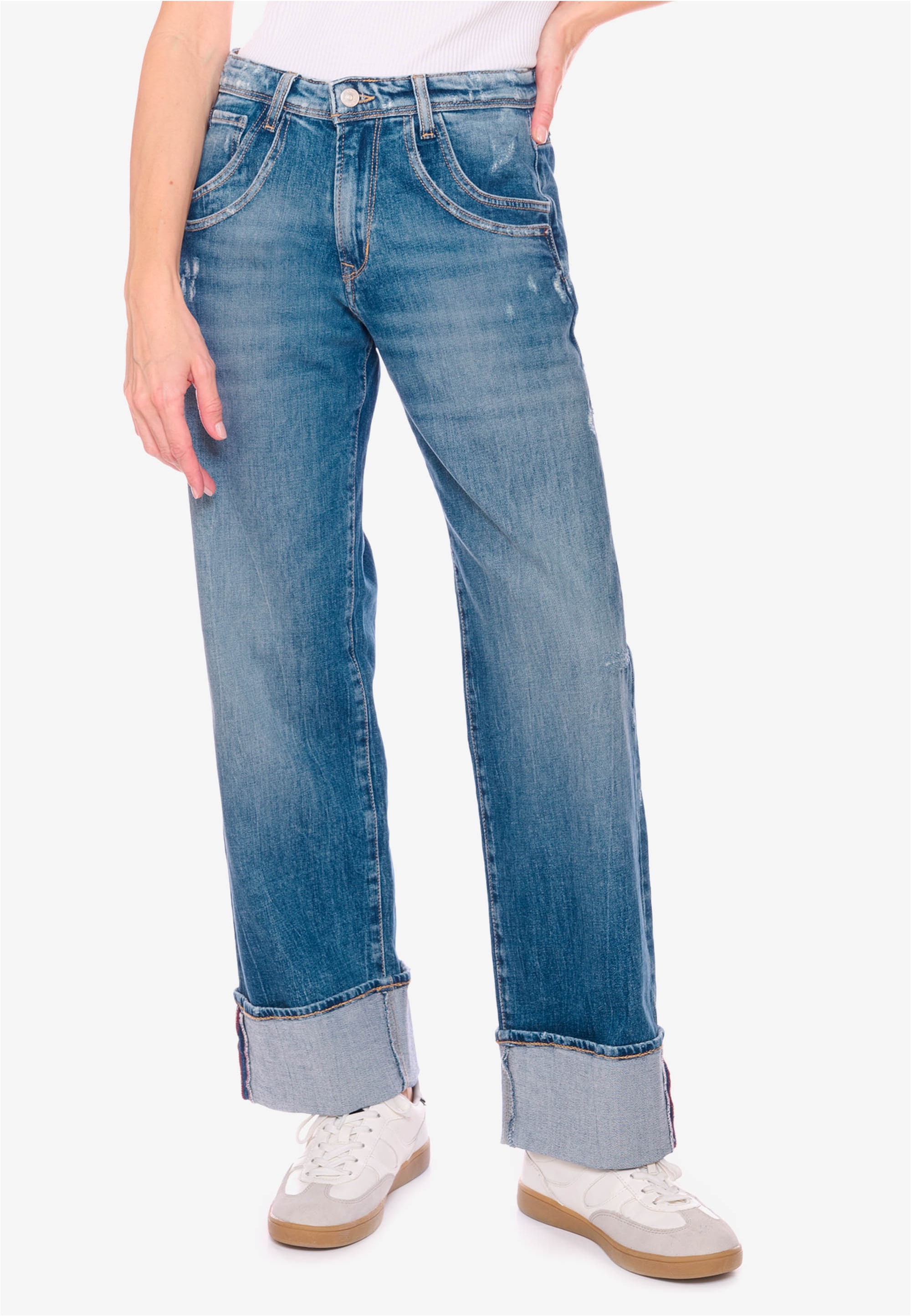 Le Temps Des Cerises Bequeme Jeans »400/28«, mit umgeschlagenem Beinsaum