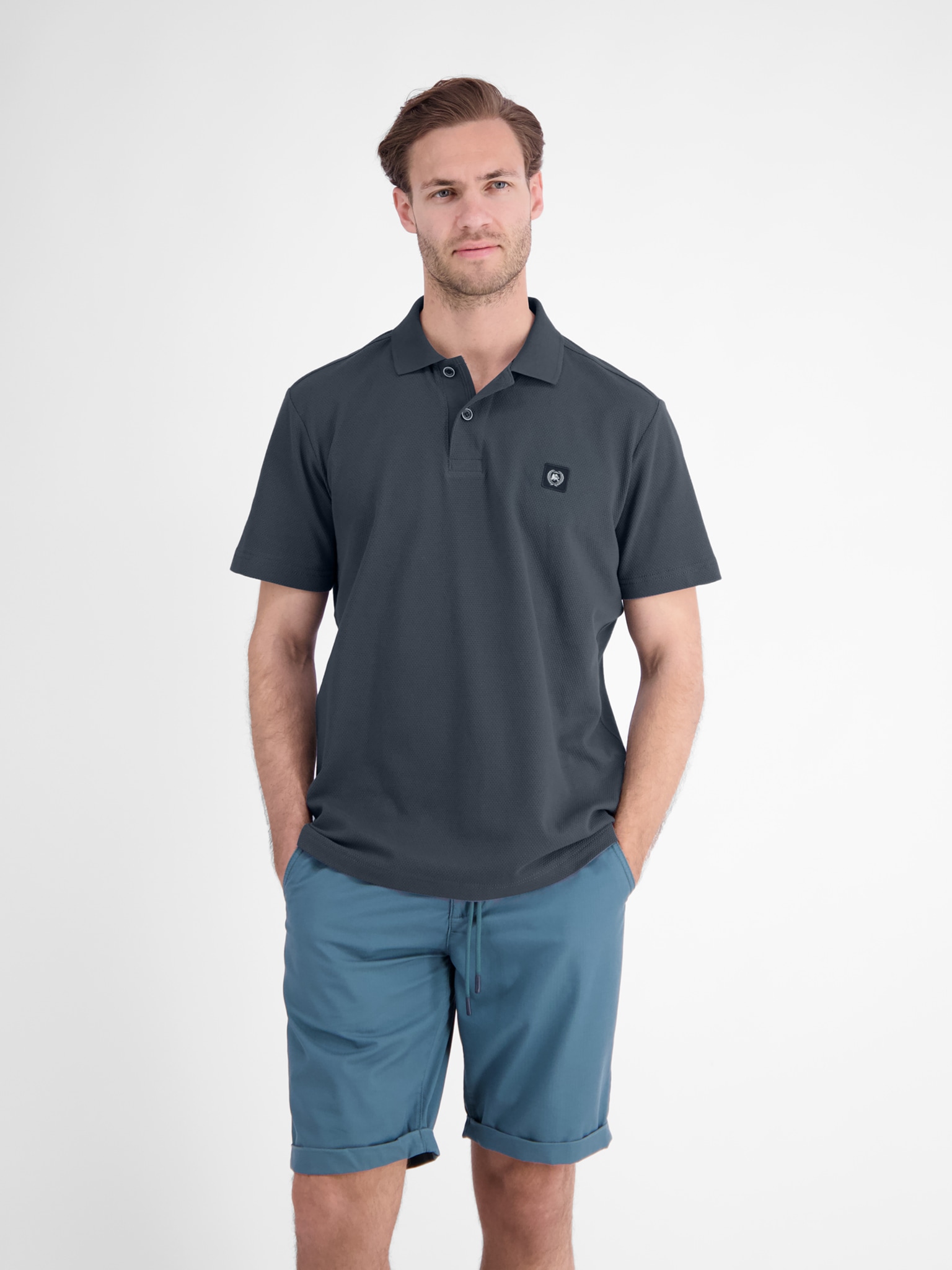 LERROS Poloshirt Regular Fit, mit 3-Knopf-Form, mit Seitenschlitzen