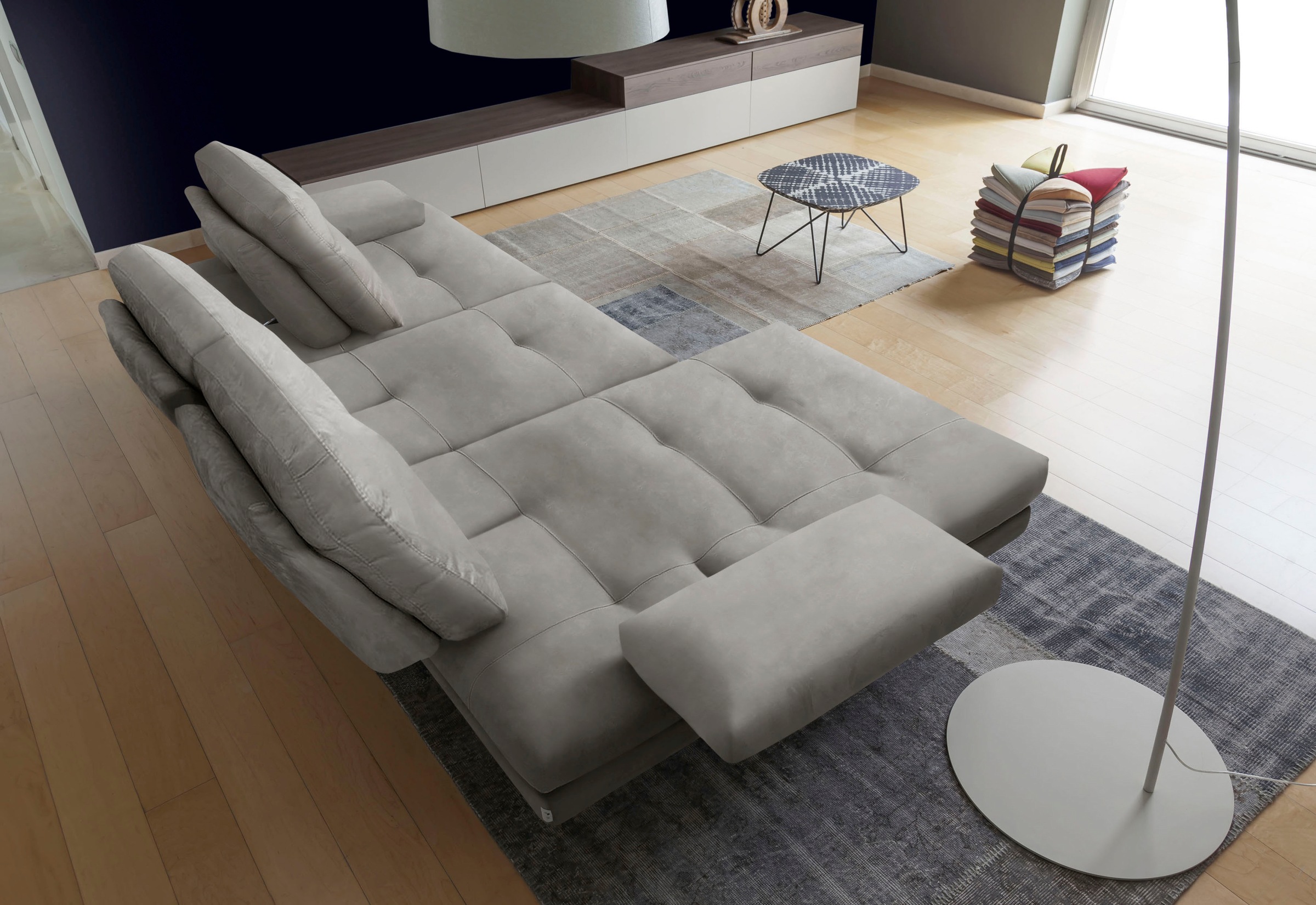 CALIA ITALIA Ecksofa »Toby Wing, L-Form, Designsofa mit sensationellem Sitzkomfort«, inklusive Sitztiefenverstellung, Füße in chrom glänzend