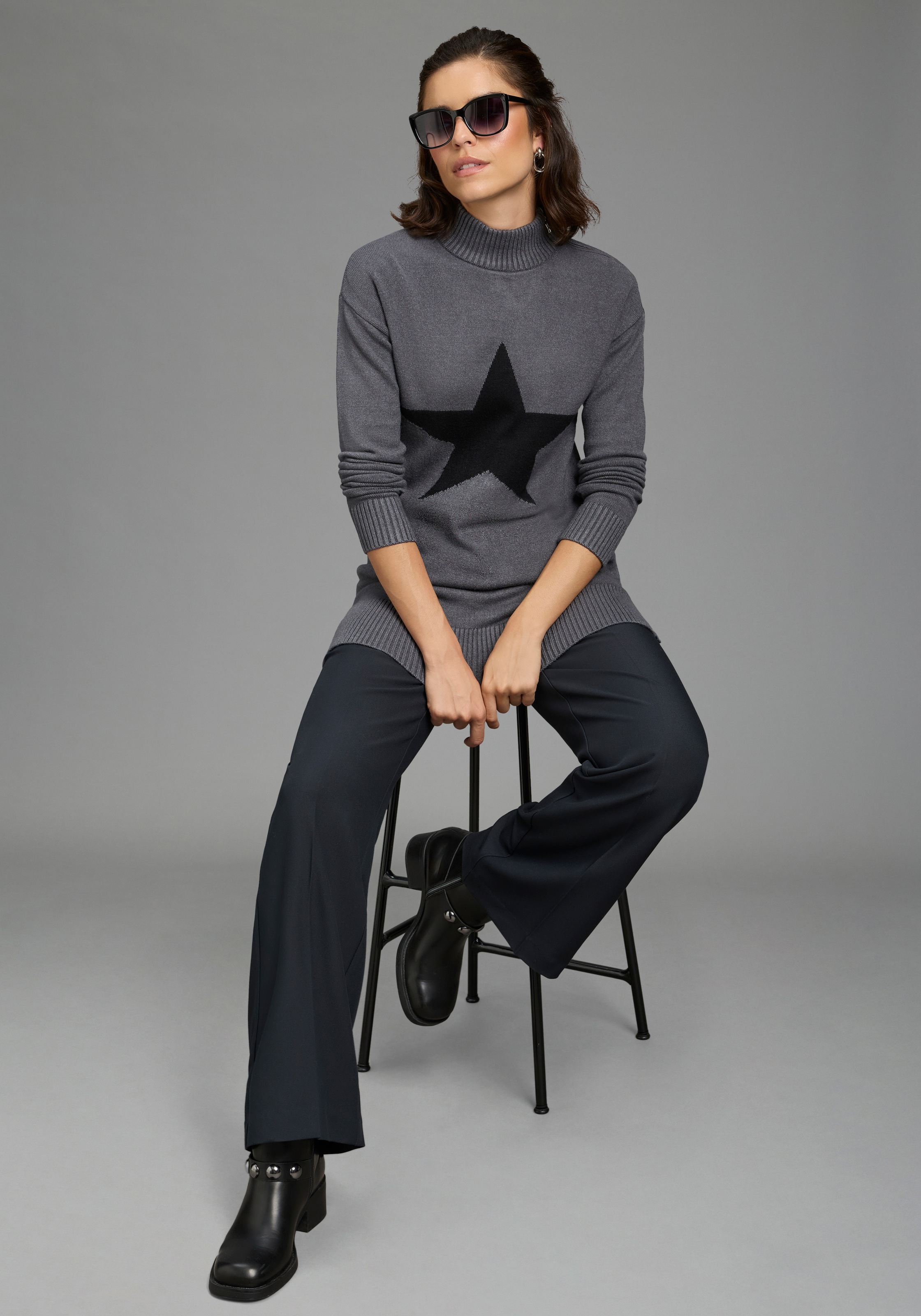 Laura Scott Strickpullover »mit Stehkragen und Reißverschluss, lässig geschnitten« mit Stern-Design