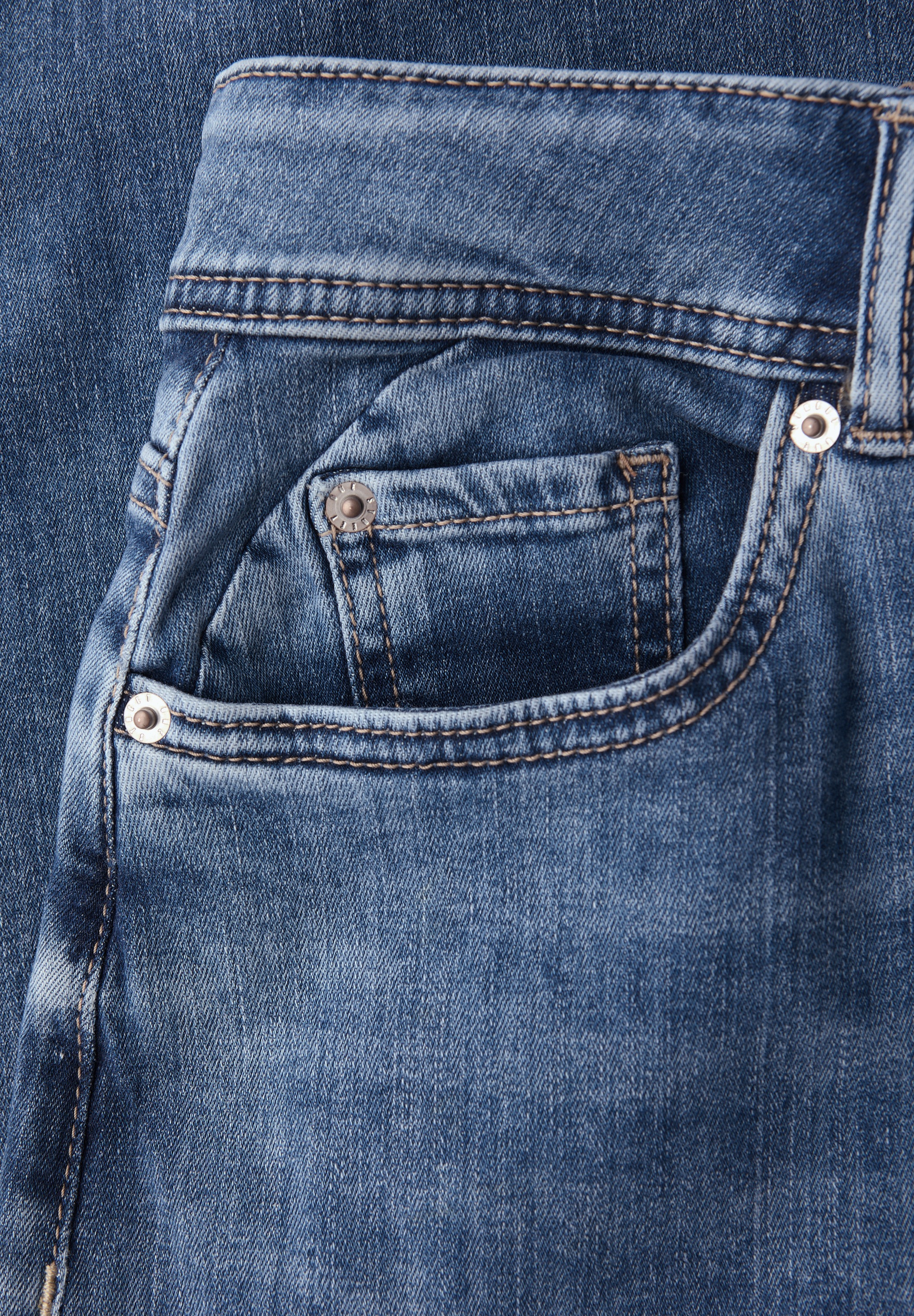 Thumbnail - STREET ONE Gerade Jeans, im Loose Fit