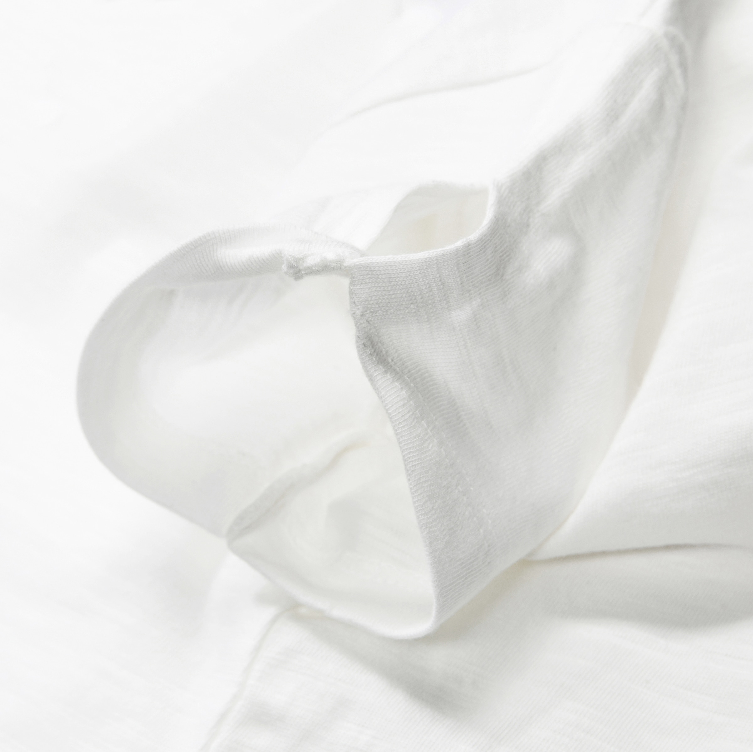 STACCATO T-Shirt, T-Shirt mit Blumenapplikation