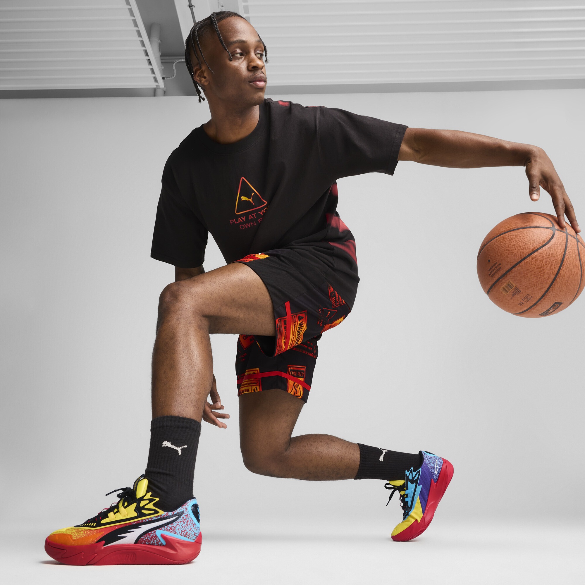 PUMA Shorts »Scoot Caution All Jaws Basketballshorts Herren«