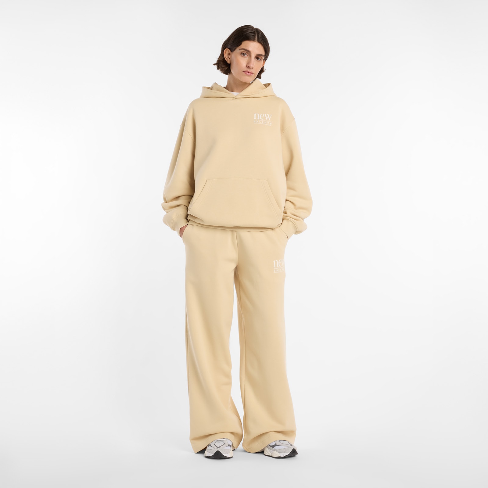 New Balance Kapuzensweatshirt , mit Kapuze, Rundhalsausschnitt, sportlicher Stil
