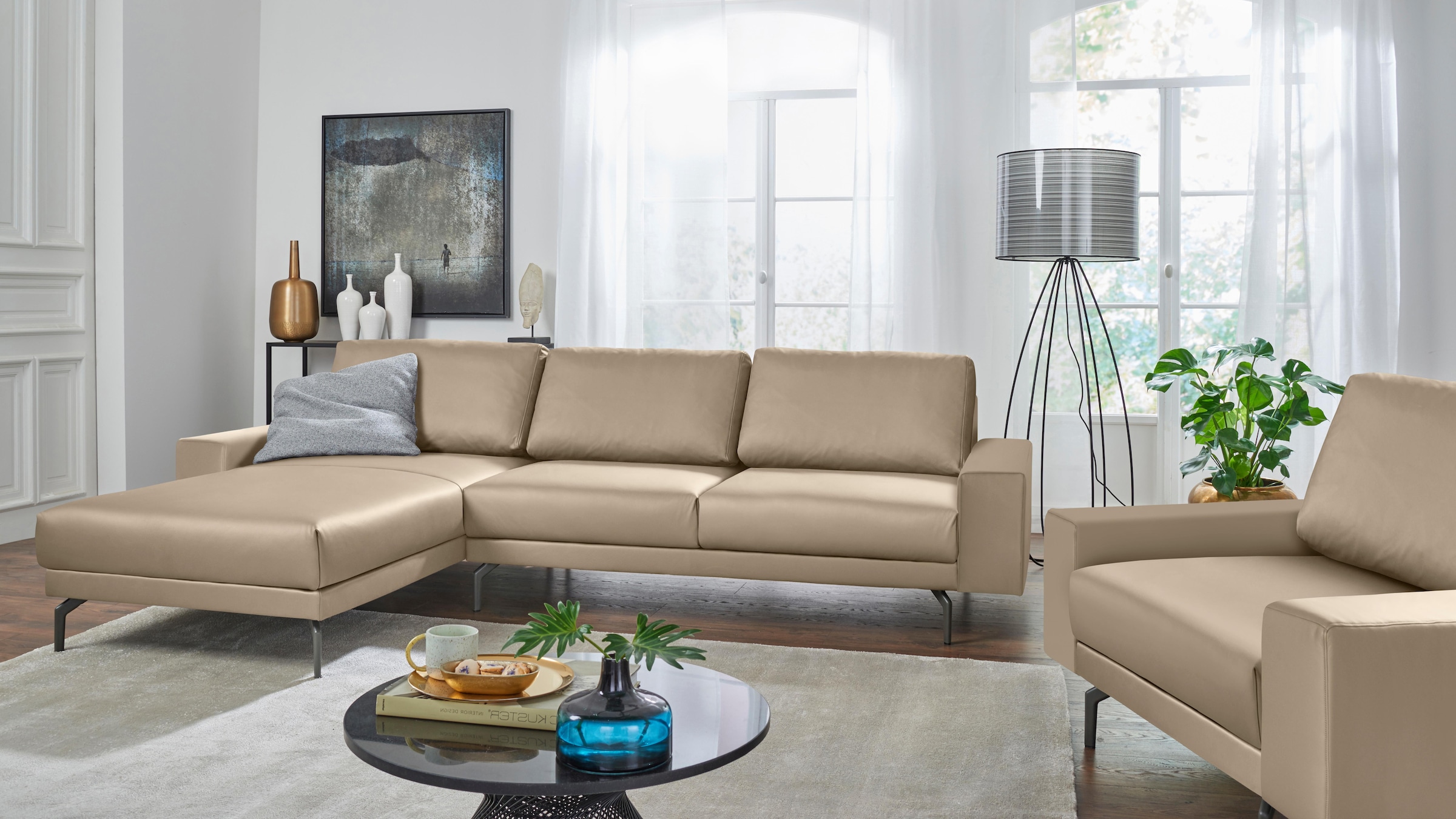 Creation BY ROLF BENZ Ecksofa "CR.450, Designecksofa, L-Form" Armlehne breit und niedrig, Alugussfüße in umbragrau, Breite 274 cm