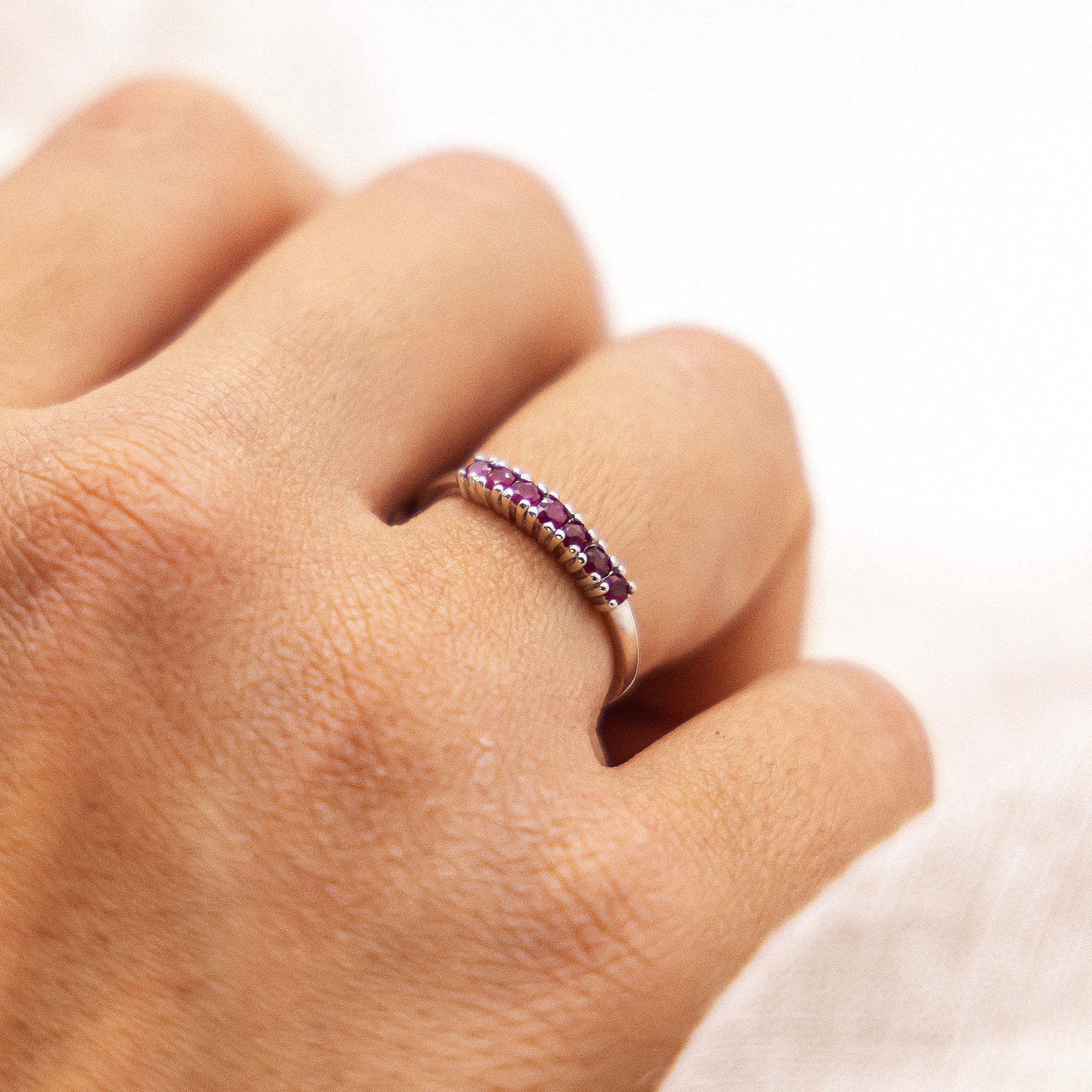 Fingerring "Gold 375 mit echten Rubinen" Gr. 56, weiß, FASCINATION BY ELLEN K., Fingerringe, Damen, 056 (17,8), Gold, Fingerring 2