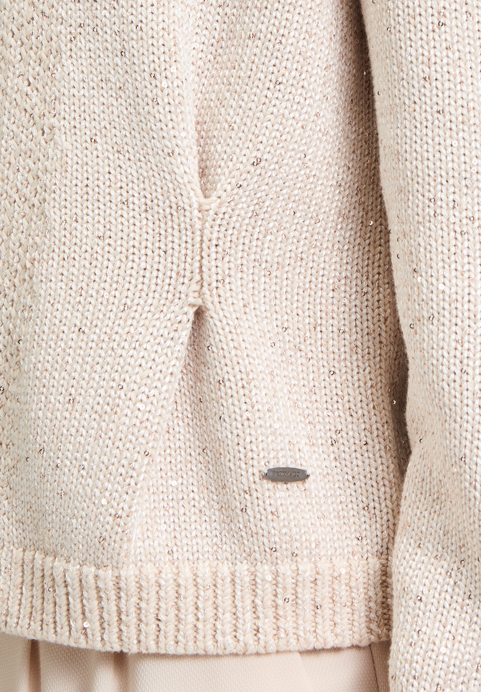 Betty&Co Strickjacke »Betty & Co Strick-Cardigan mit Pailletten«, Glitzer