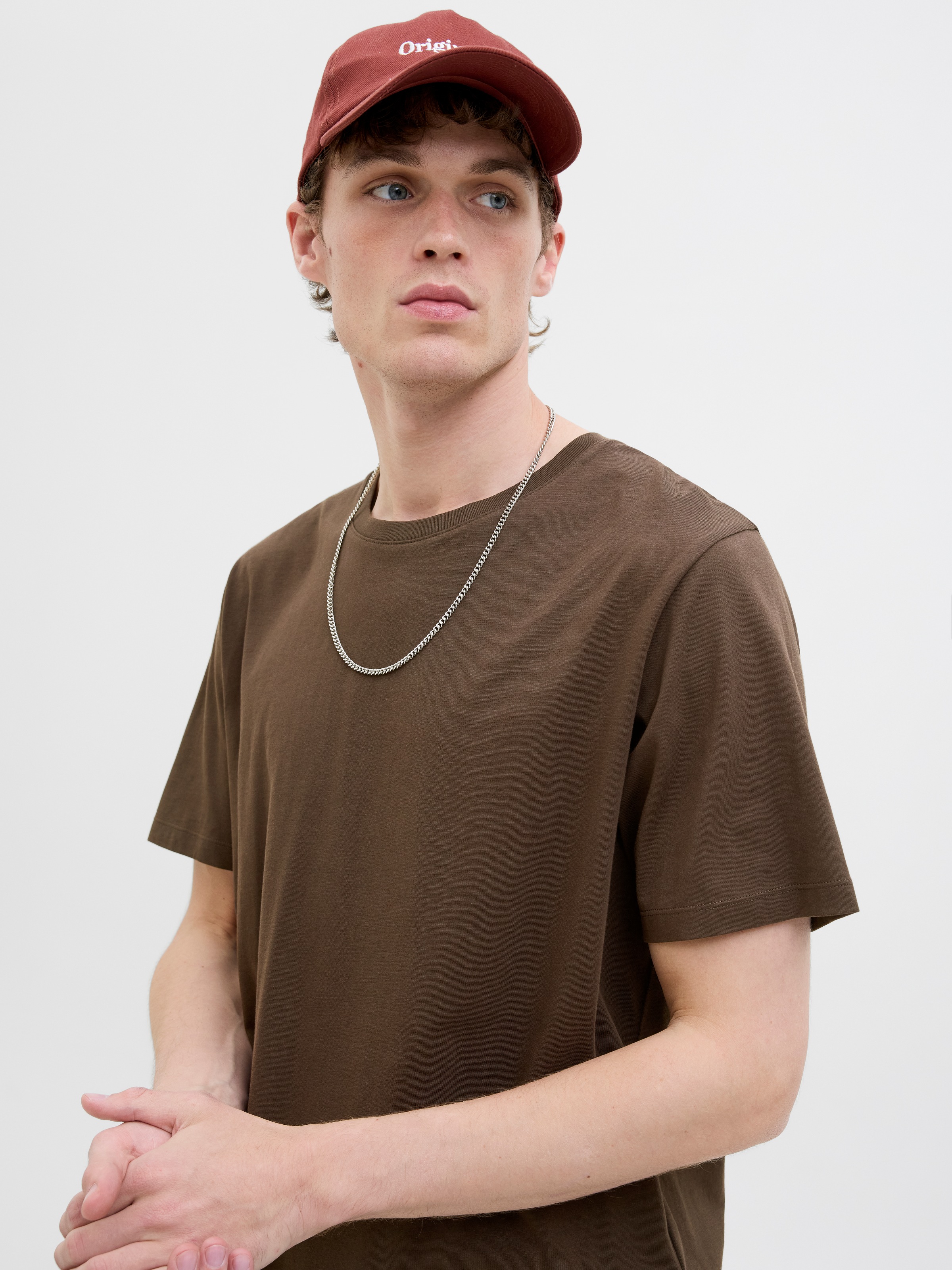 Thumbnail - Jack & Jones "JJEORGANIC BASIC TEE SS O-NECK NOOS" mit Rundhalsausschnitt