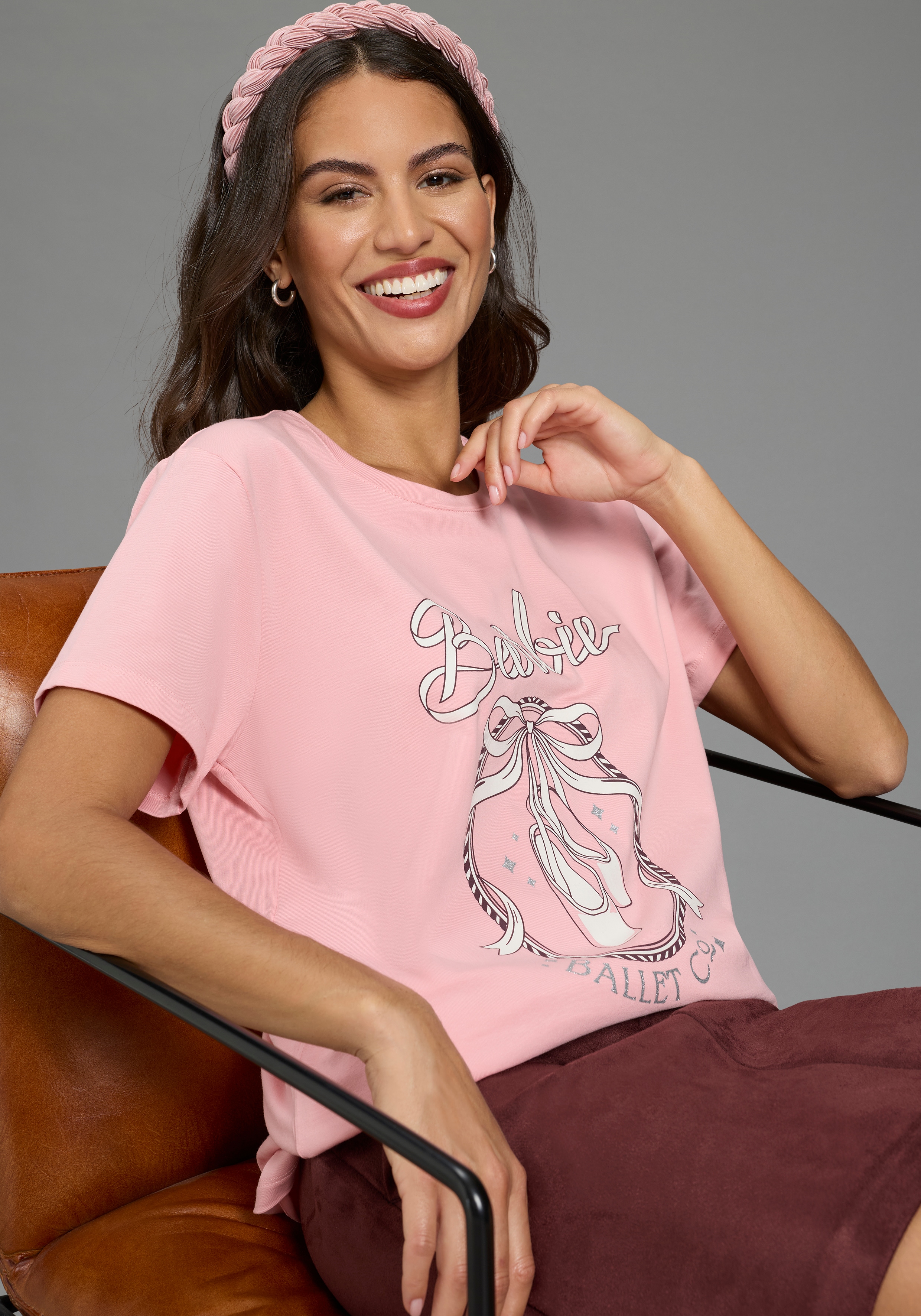 Laura Scott T-Shirt "BARBIE Glitzerdruck T-Shirt, Mattel" BARBIE Nussknacker Style, schmale Passform, Kurzarm, modischer Stil