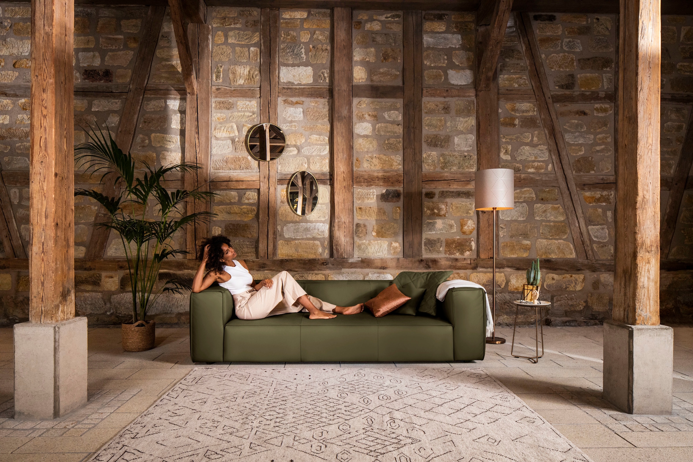 W.SCHILLIG 3-Sitzer "around-the-block Mega Sofa mit tollem Sitzkomfort, Breite 260cm" mit eleganter Biese, mit Federkern
