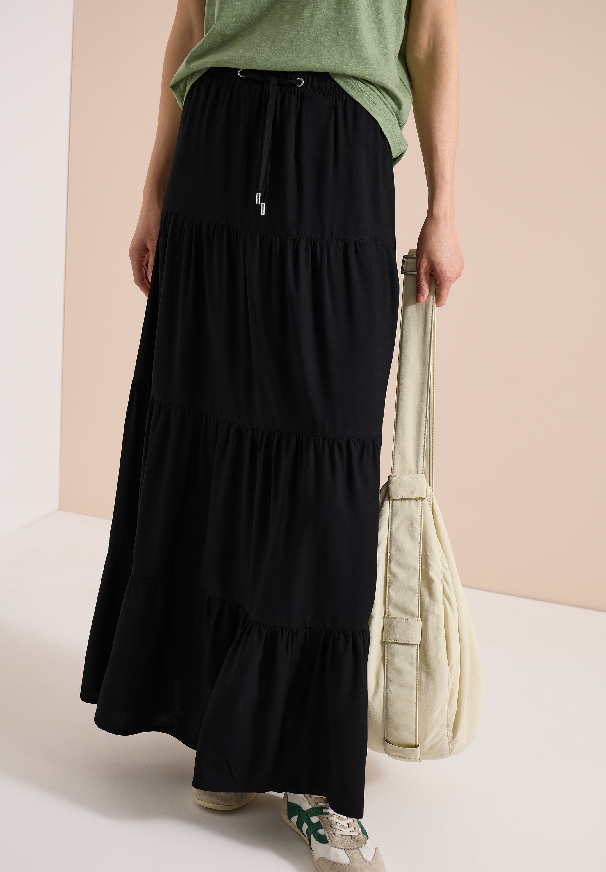 Cecil Middle Waist