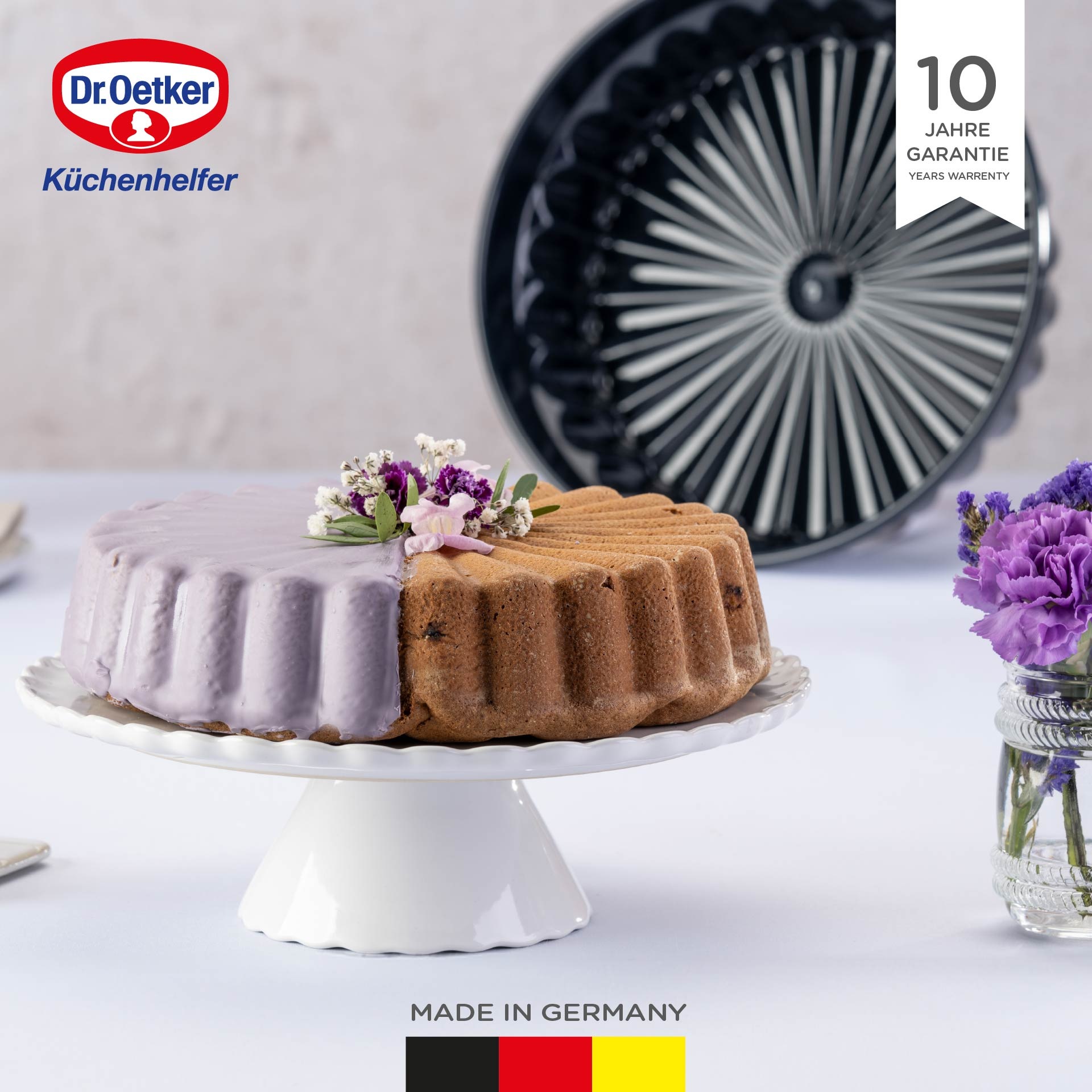 Dr. Oetker Küchenhelfer Backform "Charlottenform Back-Liebe Emaille, Ø 28 cm, ozeanblau" Emaille-Versiegelung, schnitt- und kratzfest, spülmaschinengeeignet