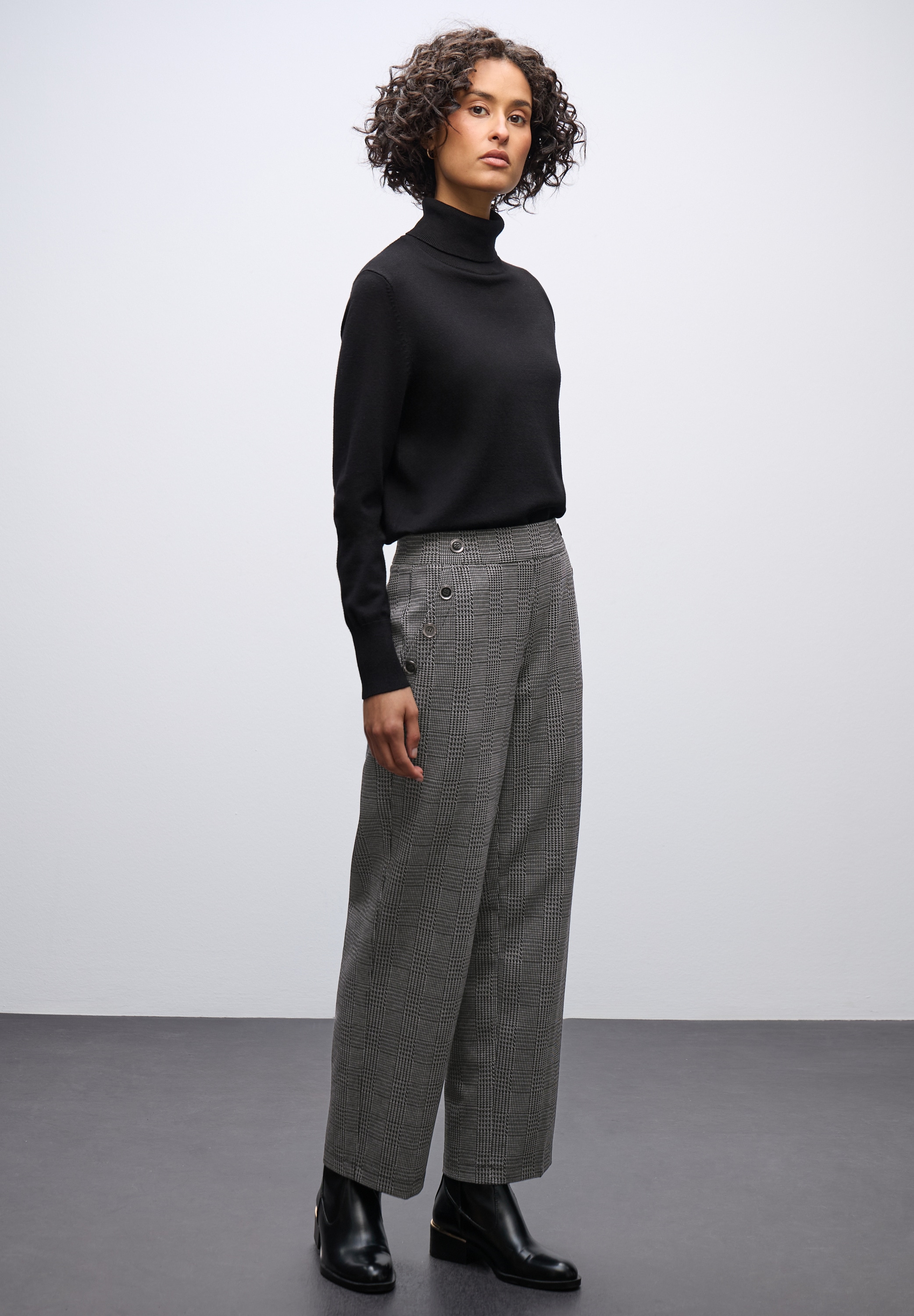 STREET ONE Webhose  mit Karo Muster