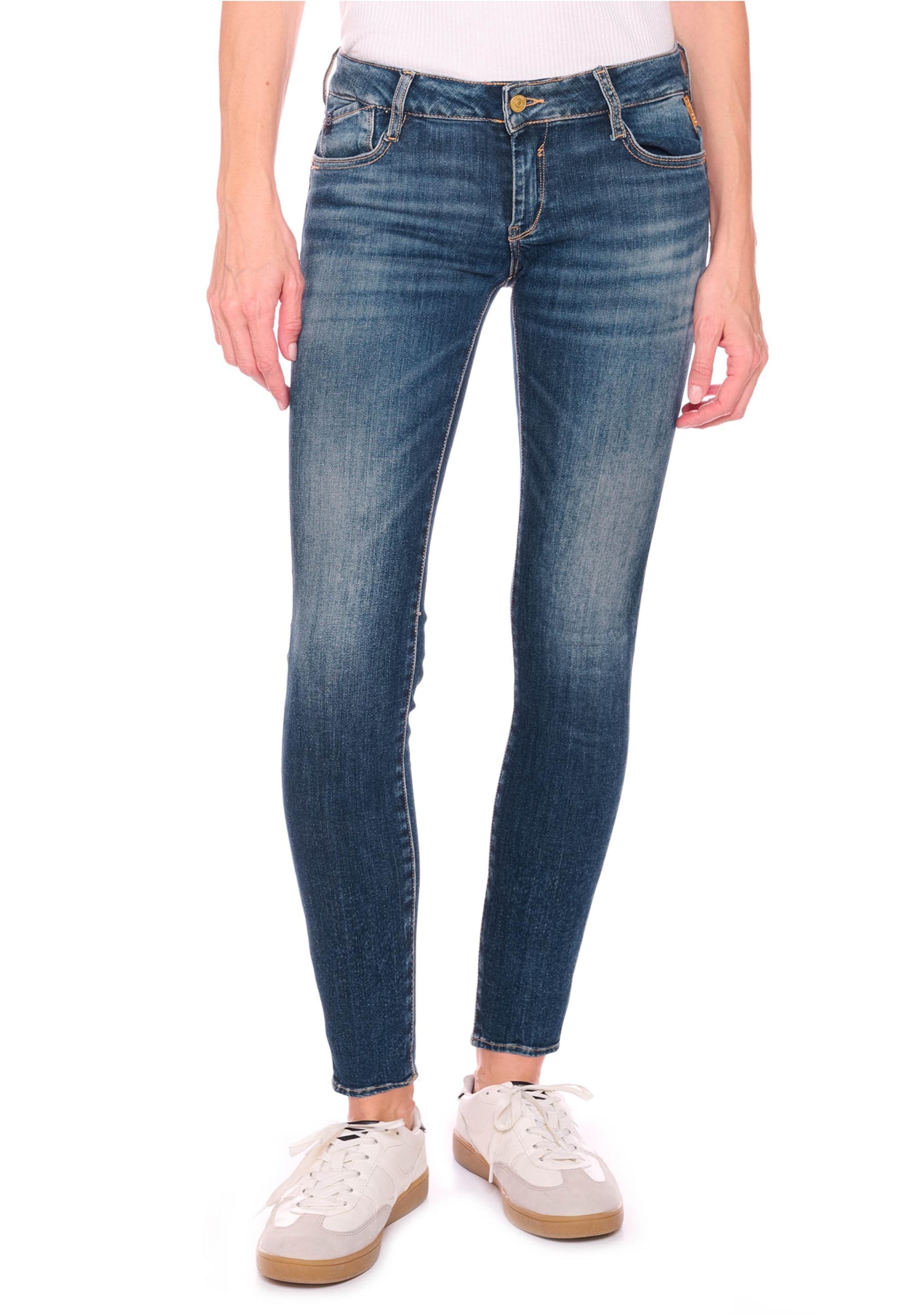 Le Temps Des Cerises Bequeme Jeans "PULPC", mit eng anliegendem Schnitt