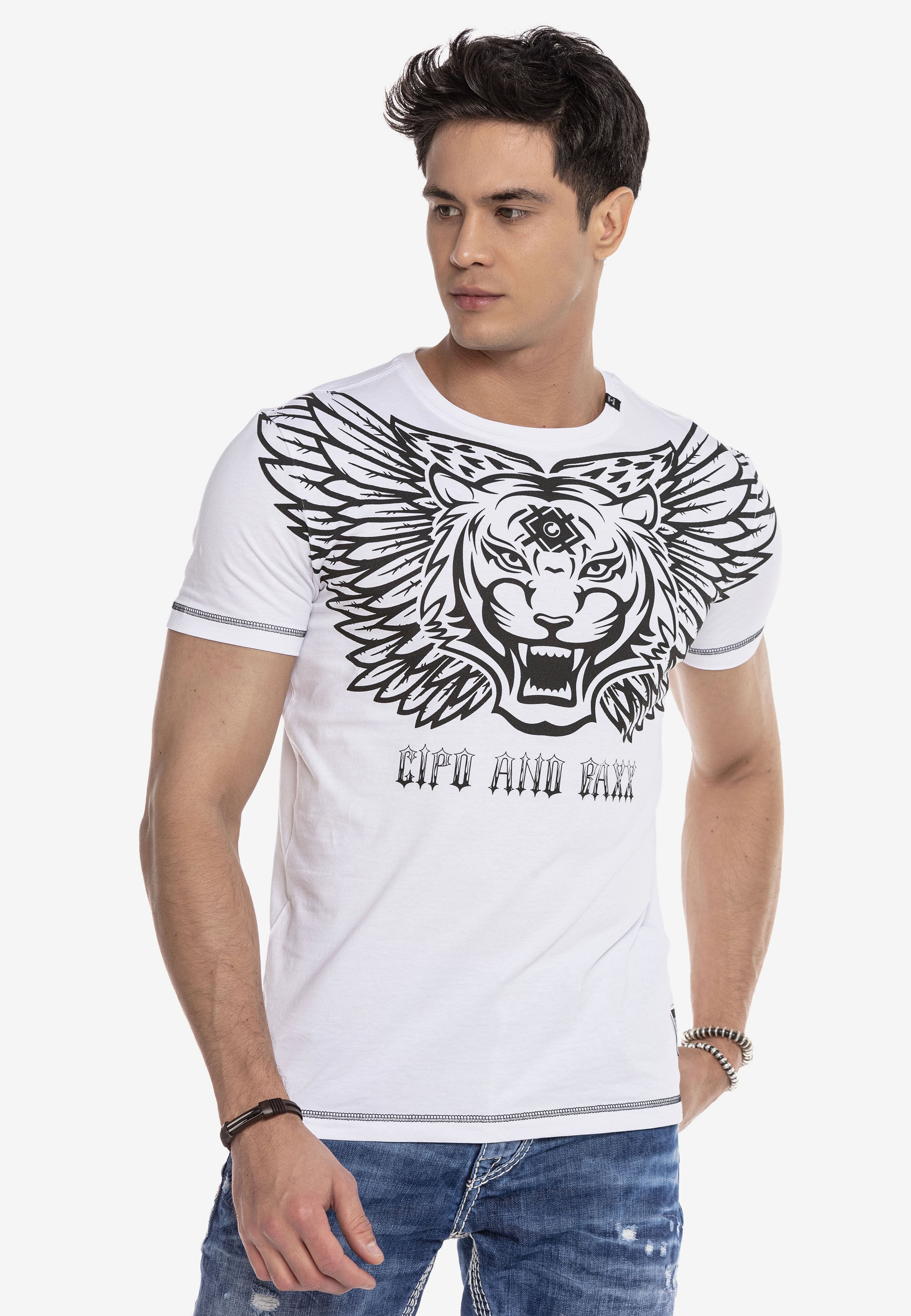 Cipo & Baxx T-Shirt "T-Shirt", mit trendigem Frontprint als Highlight günstig online kaufen