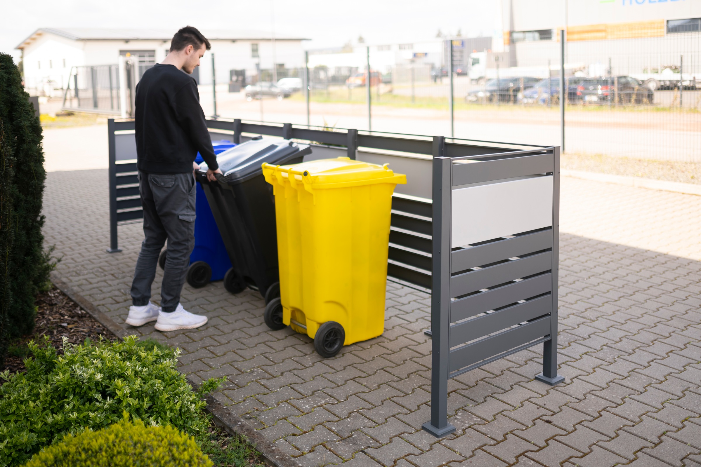 WESTMANN Mülltonnenbox »Planum«, Platz für 5 Mülltonnen je 240 L