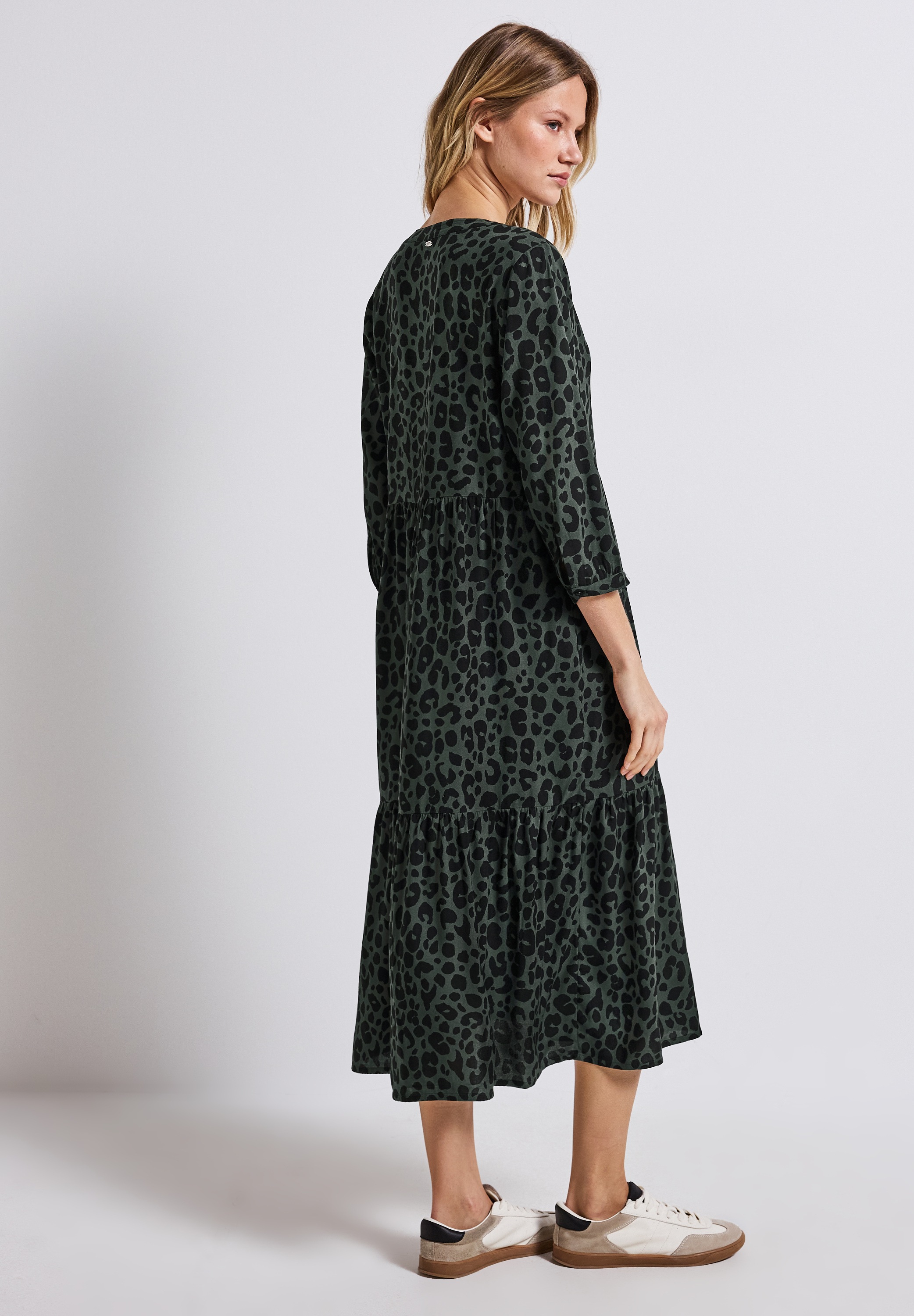 STREET ONE Volantkleid, 3/4-Arm und mit Animal-Print günstig online kaufen