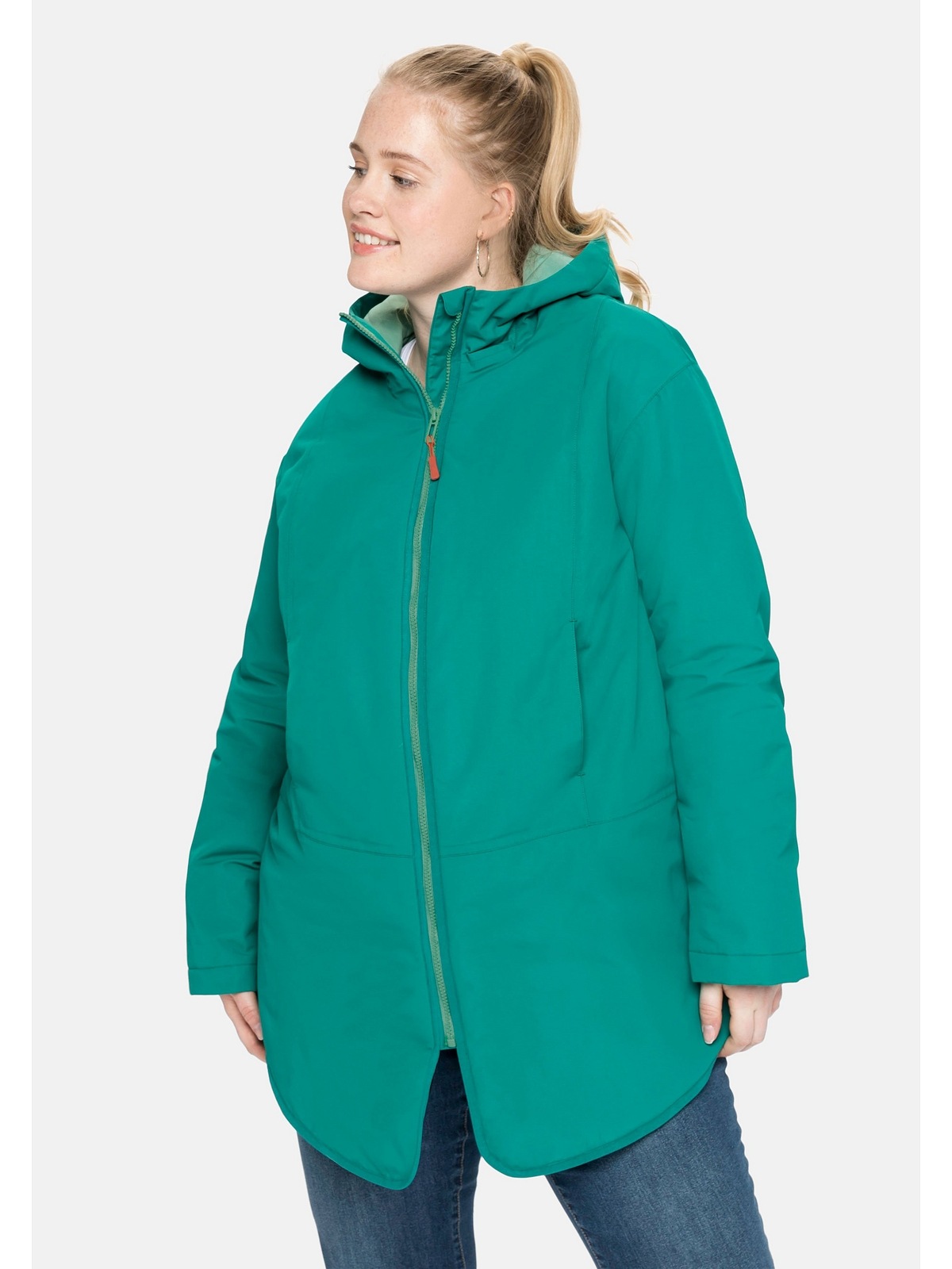 Sheego Outdoorjacke »Große Größen«, mit Kapuze, leicht oversized und wasserabweisend