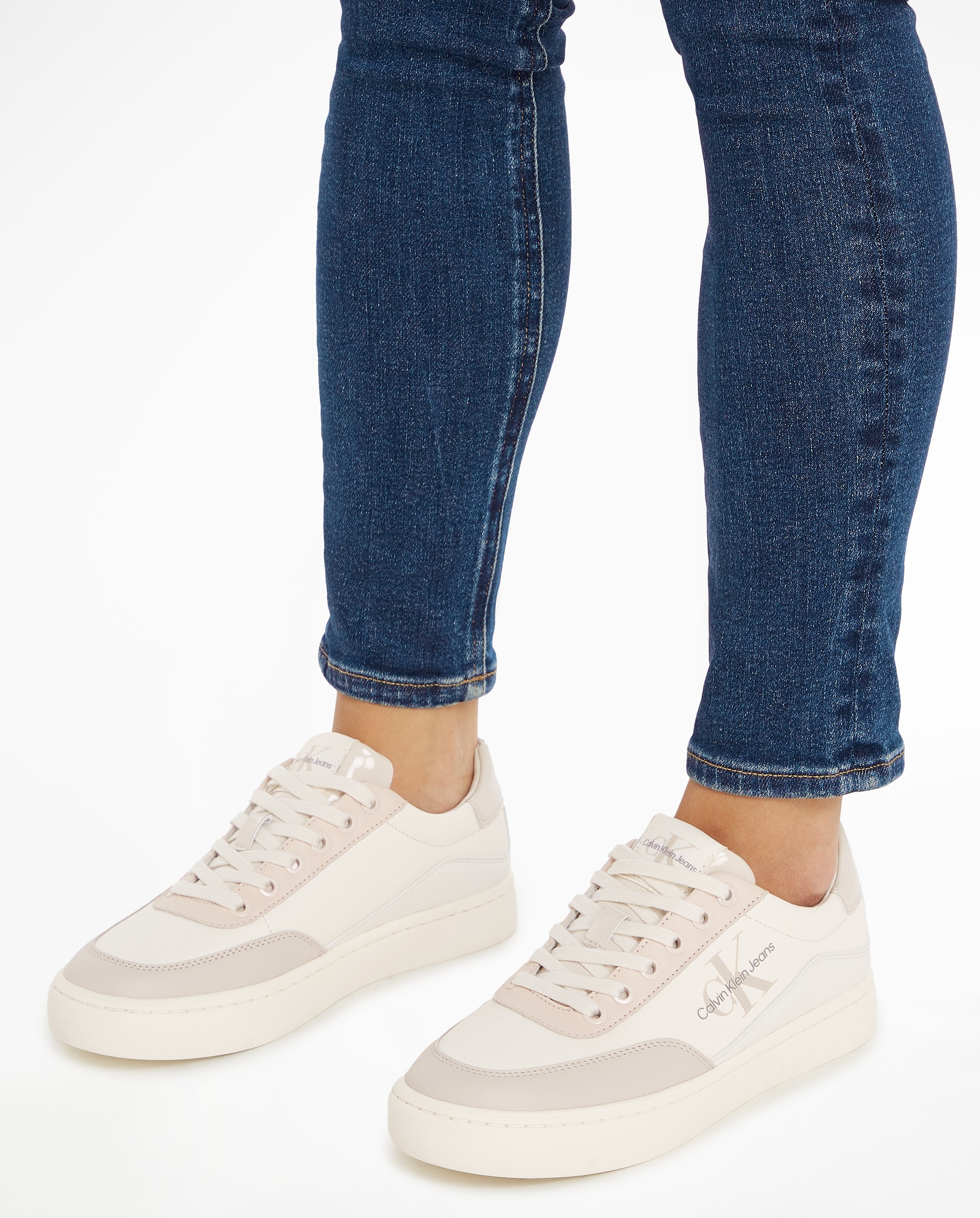 Calvin Klein Jeans Sneaker »CLASSIC CUPSOLE LOW LACE LTH ML«, mit Logoschriftzug, Freizeitschuh, Halbschuh, Schnürschuh