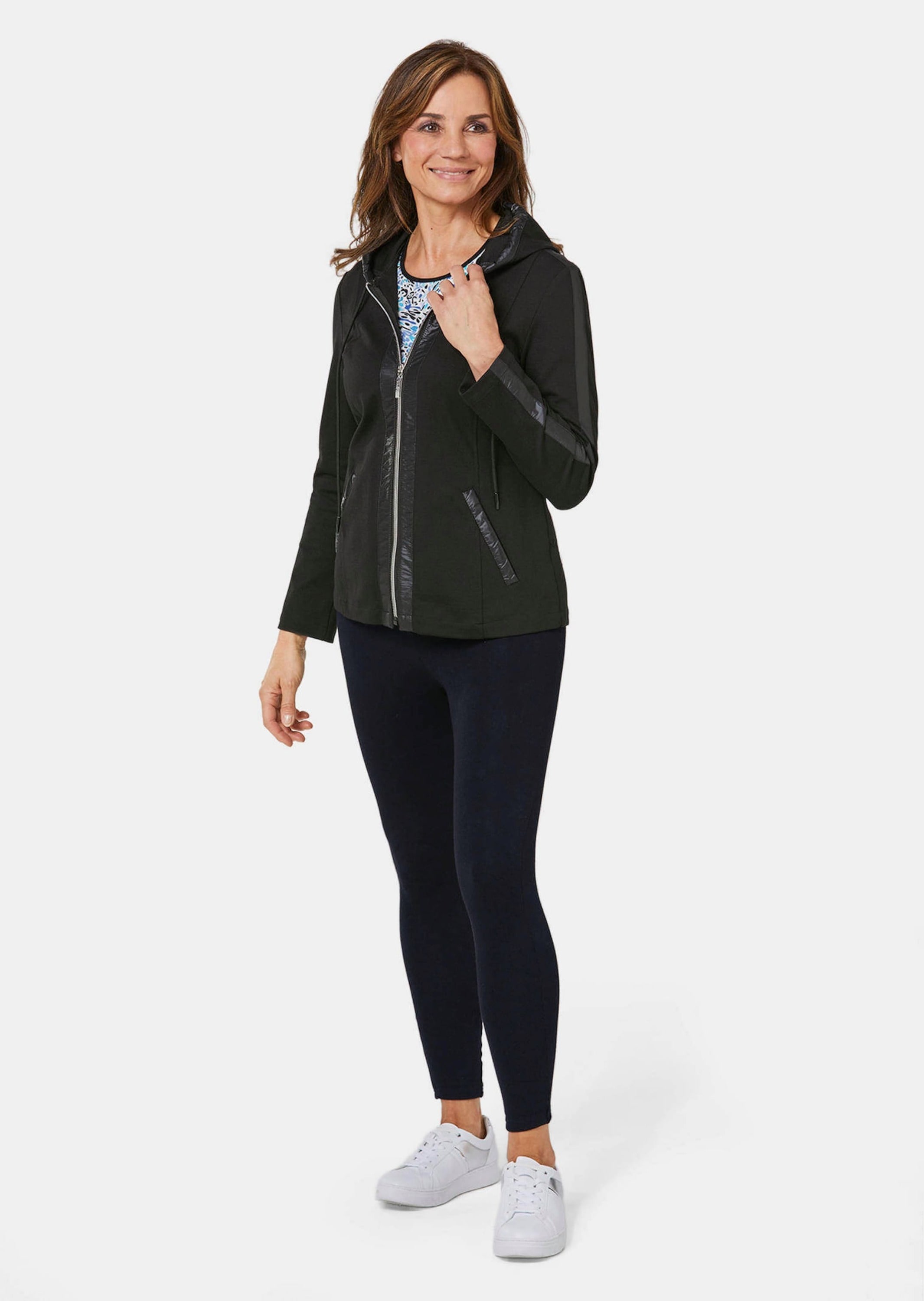 GOLDNER Kurzjacke »Kurzgröße bequeme Freizeitjacke mit Kapuze«