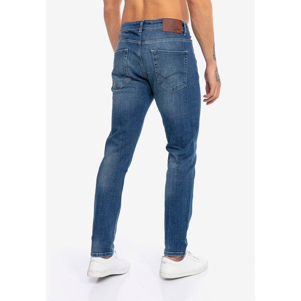 RedBridge Slim-fit-Jeans »Newport News Faded Wave«