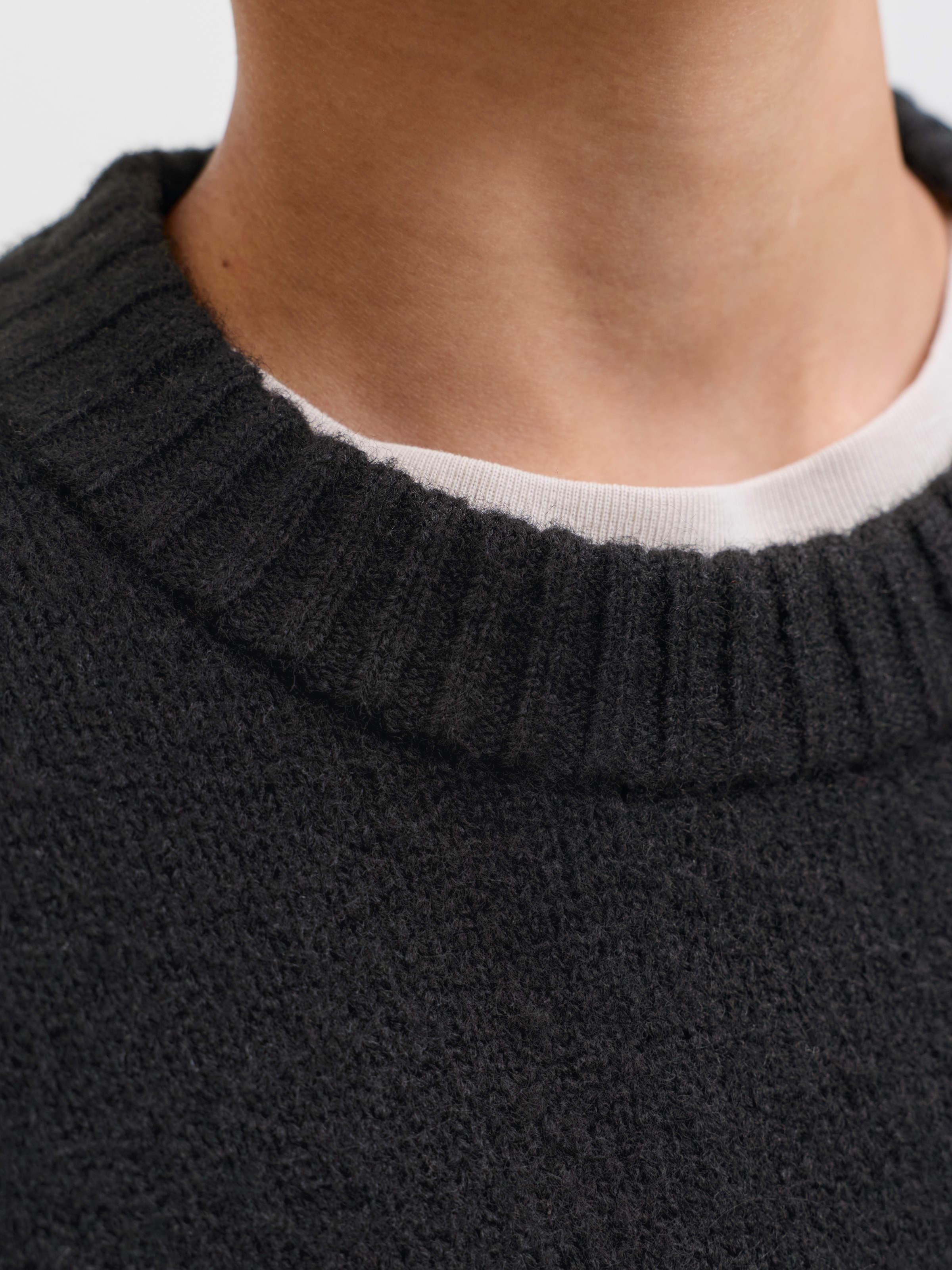 Jack & Jones Junior Rundhalspullover »JJESOHO OLLIE KNIT CREW NECK SN JNR« Materialmix, relaxed fit