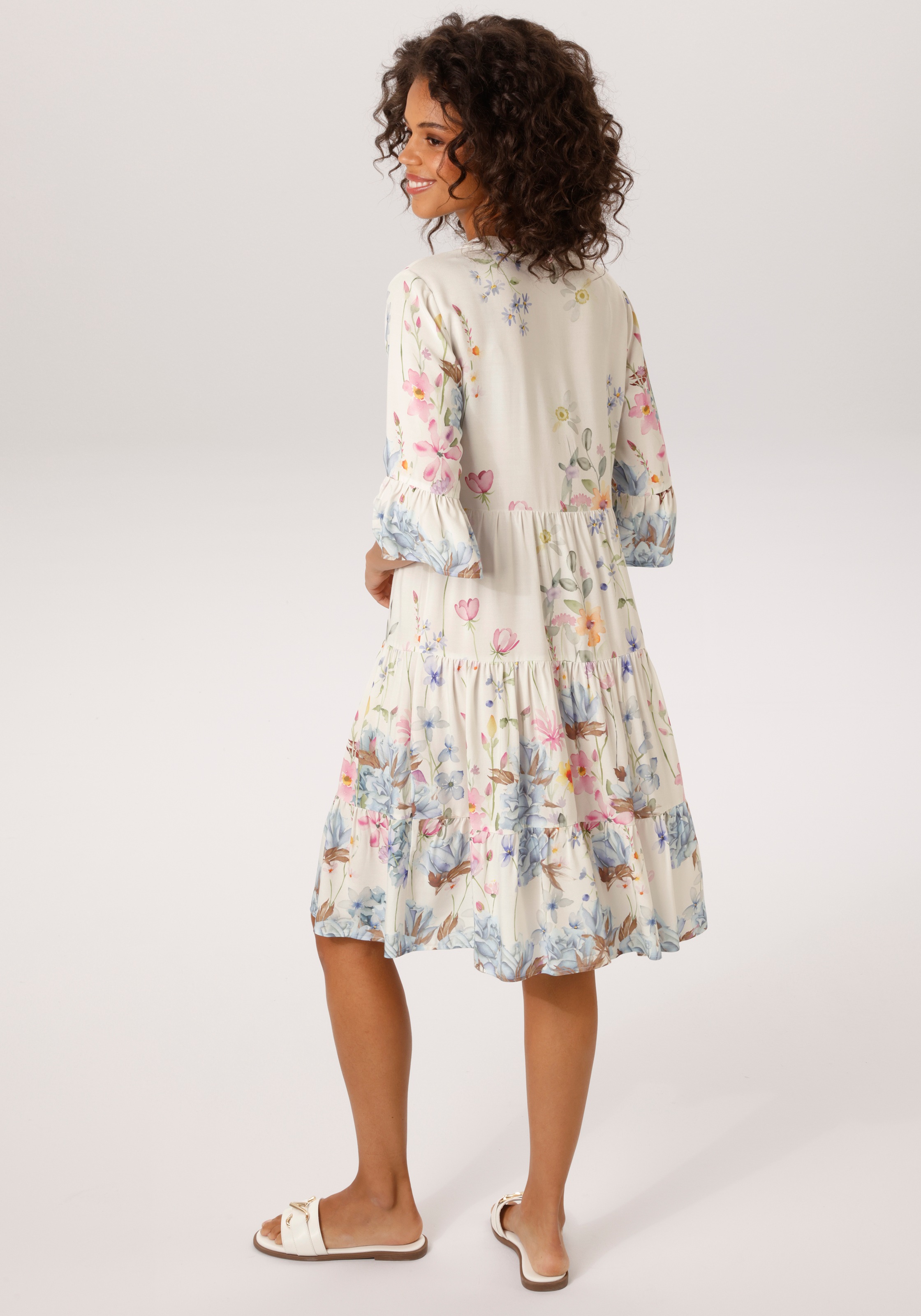 Aniston CASUAL Tunikakleid mit malerischen Blumen bedruckt- NEUE KOLLEKTION günstig online kaufen