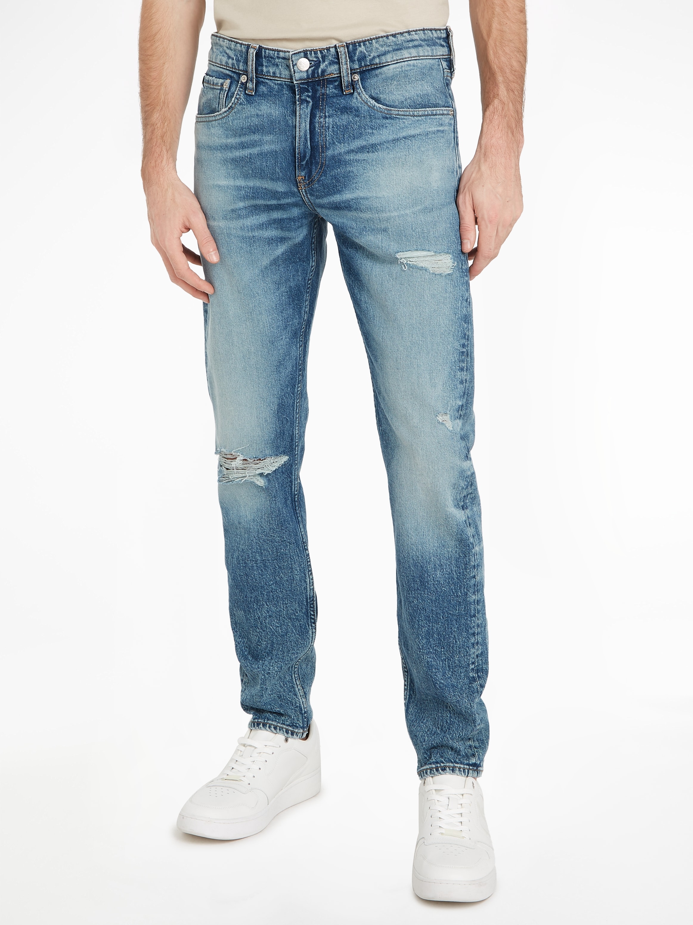 Calvin Klein Jeans Tapered-fit-Jeans "SLIM TAPER", mit Leder-Badge