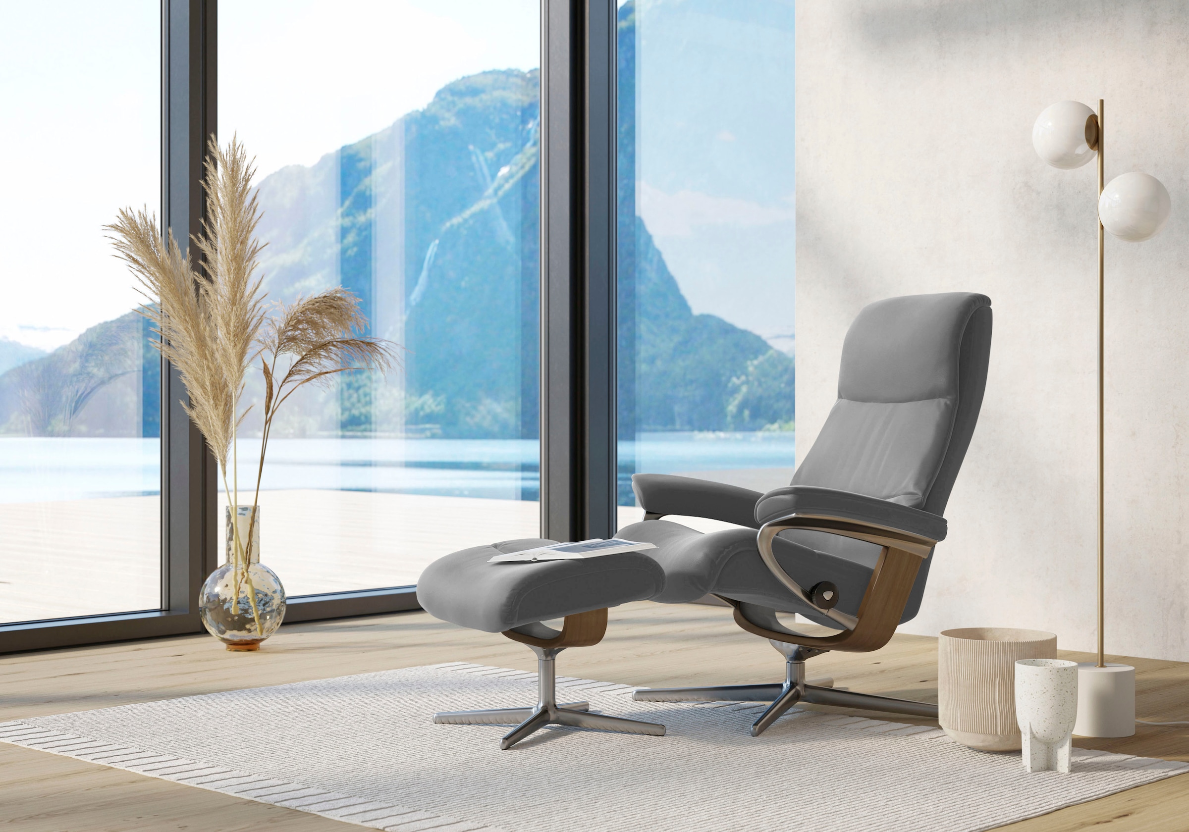 Stressless Relaxsessel "View" mit Cross Base, Größe S, M & L, Holzakzent Eiche