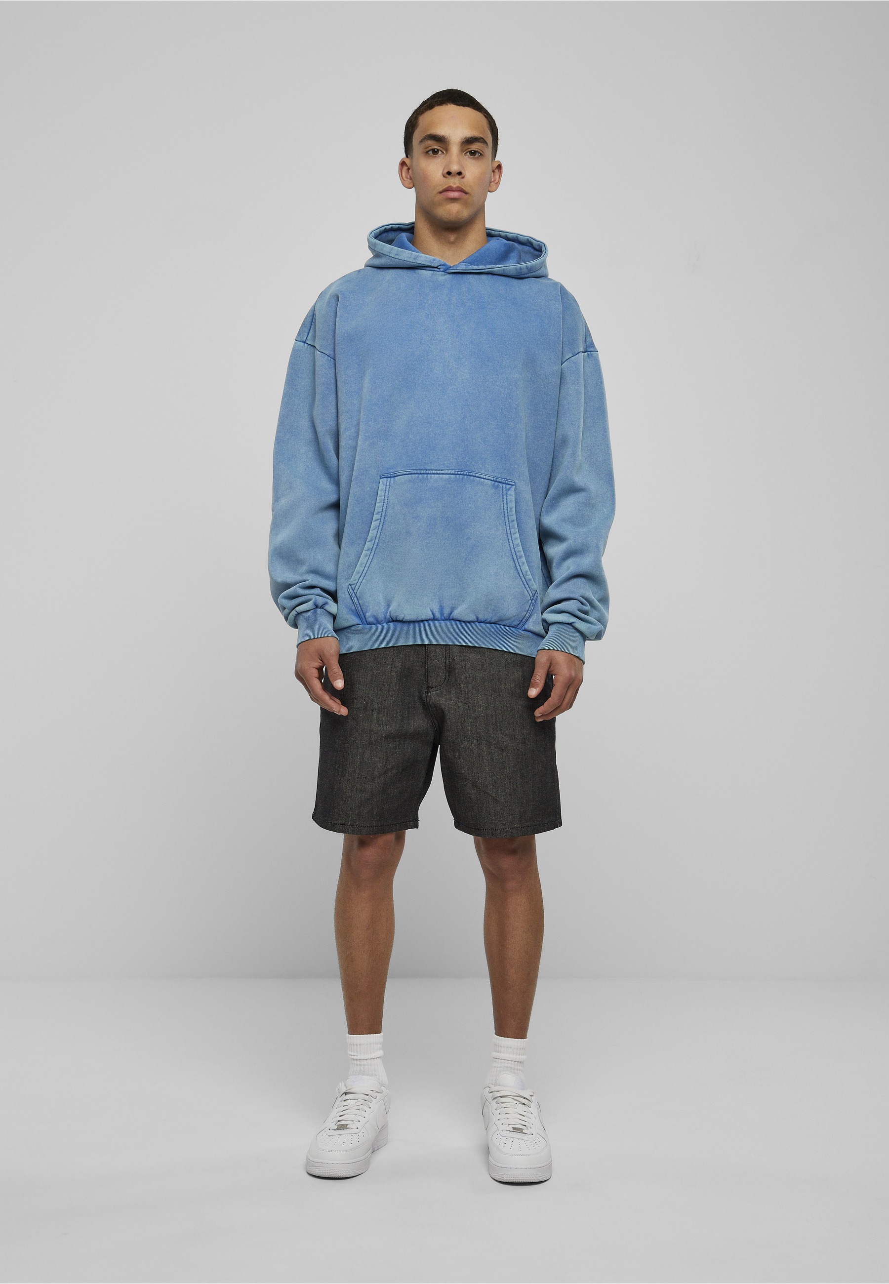 URBAN CLASSICS Kapuzensweatshirt »Urban Classics Herren Stone Washed Hoody«, 1 Stk.
