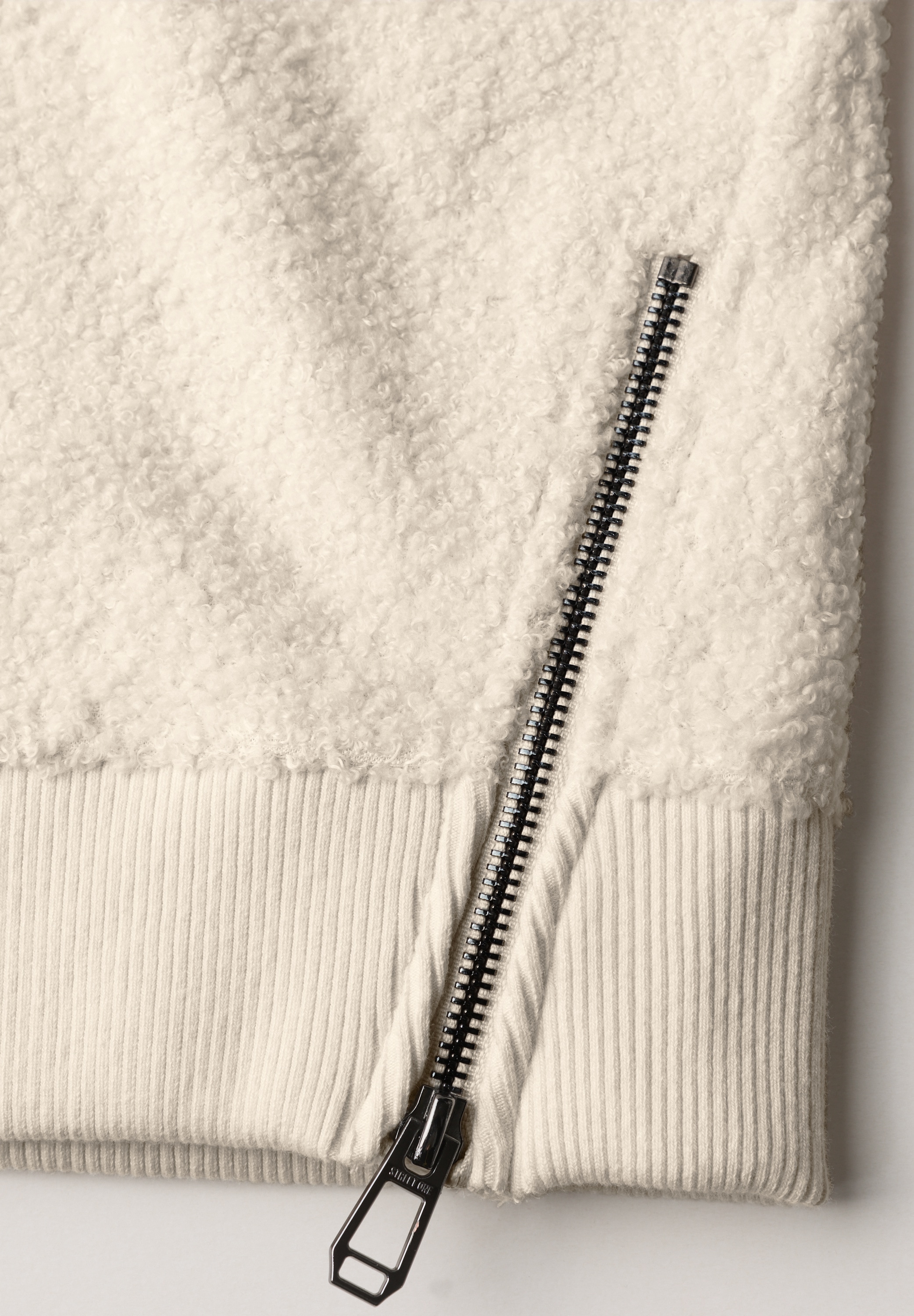 STREET ONE Sweatshirt , in Unifarbe
