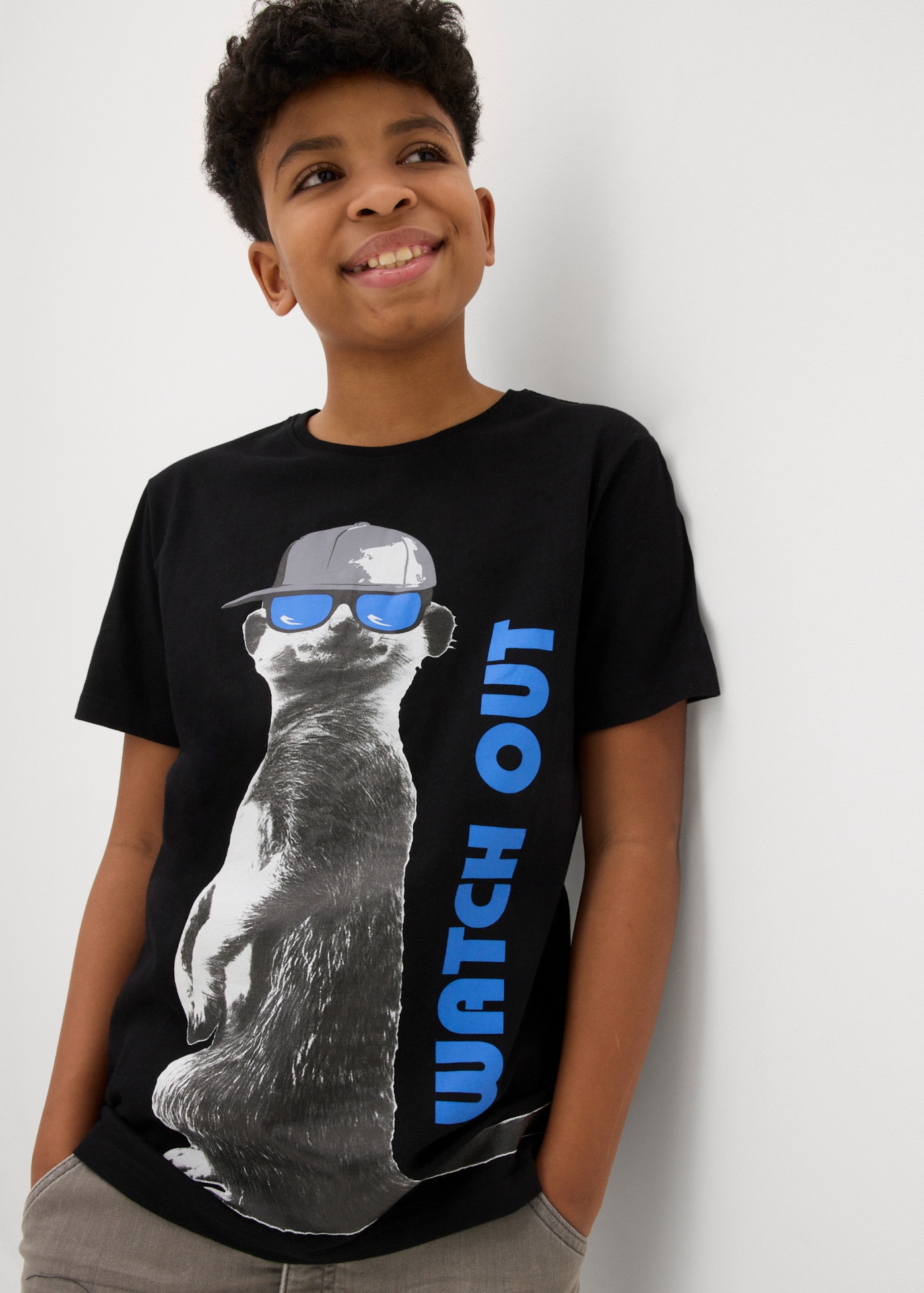 bonprix T-Shirt normale Passform, Kurzarm, mit Rundhalsausschnitt