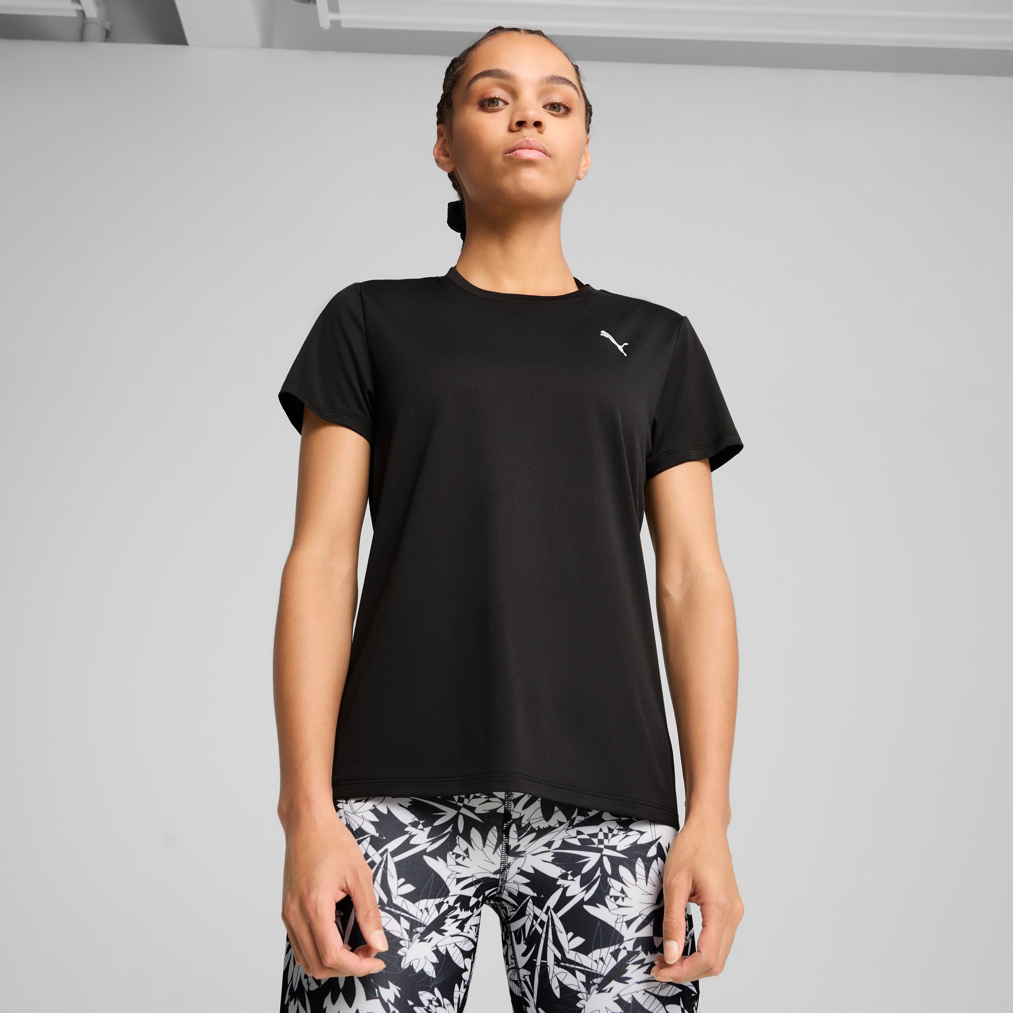 PUMA Trainingsshirt "W TAD ESSENTIAL CREW TEE" Regular Fit, mit seitlichen günstig online kaufen
