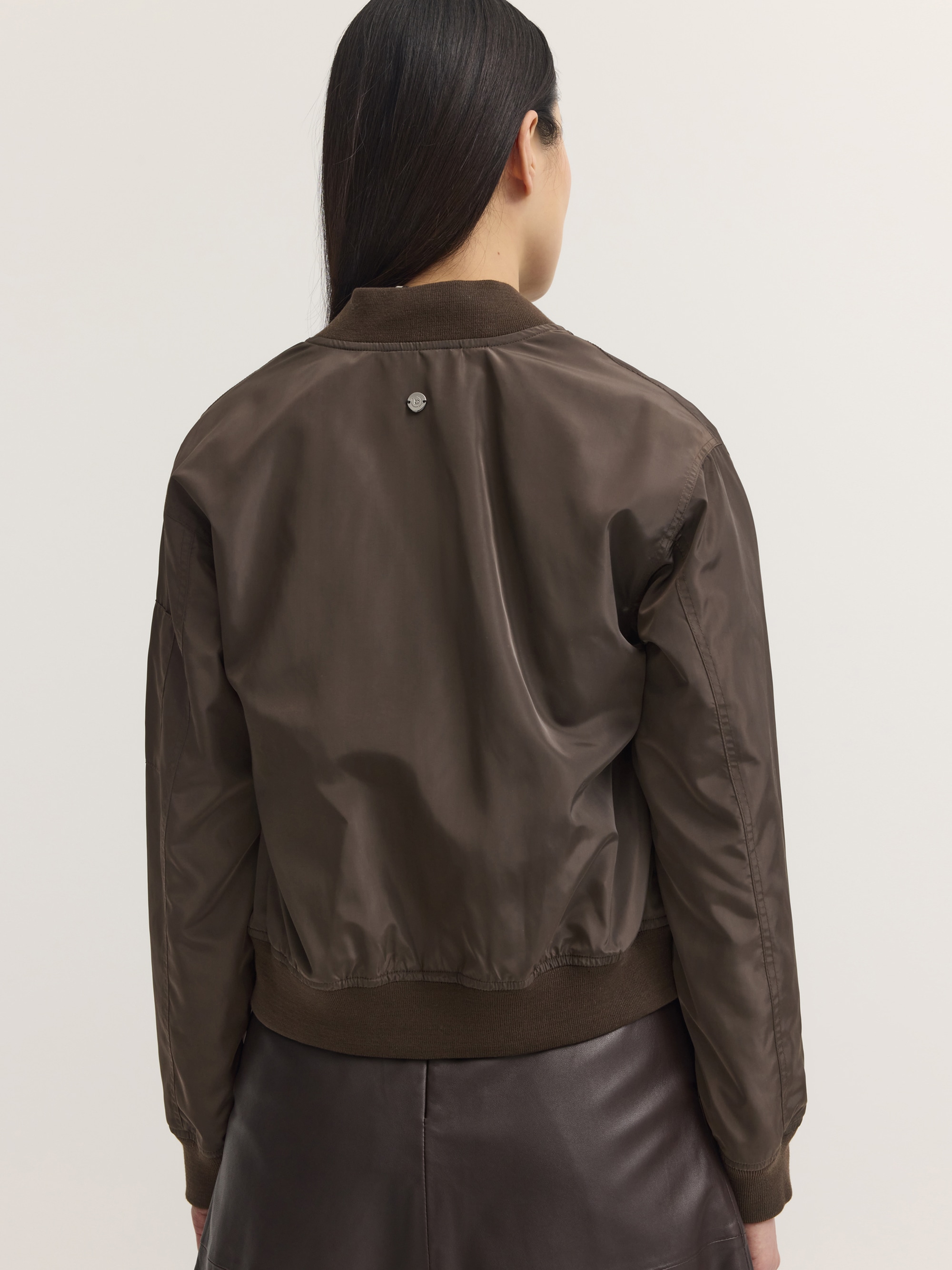 bugatti Blouson »Collegekragen« mit dezentem Glanz
