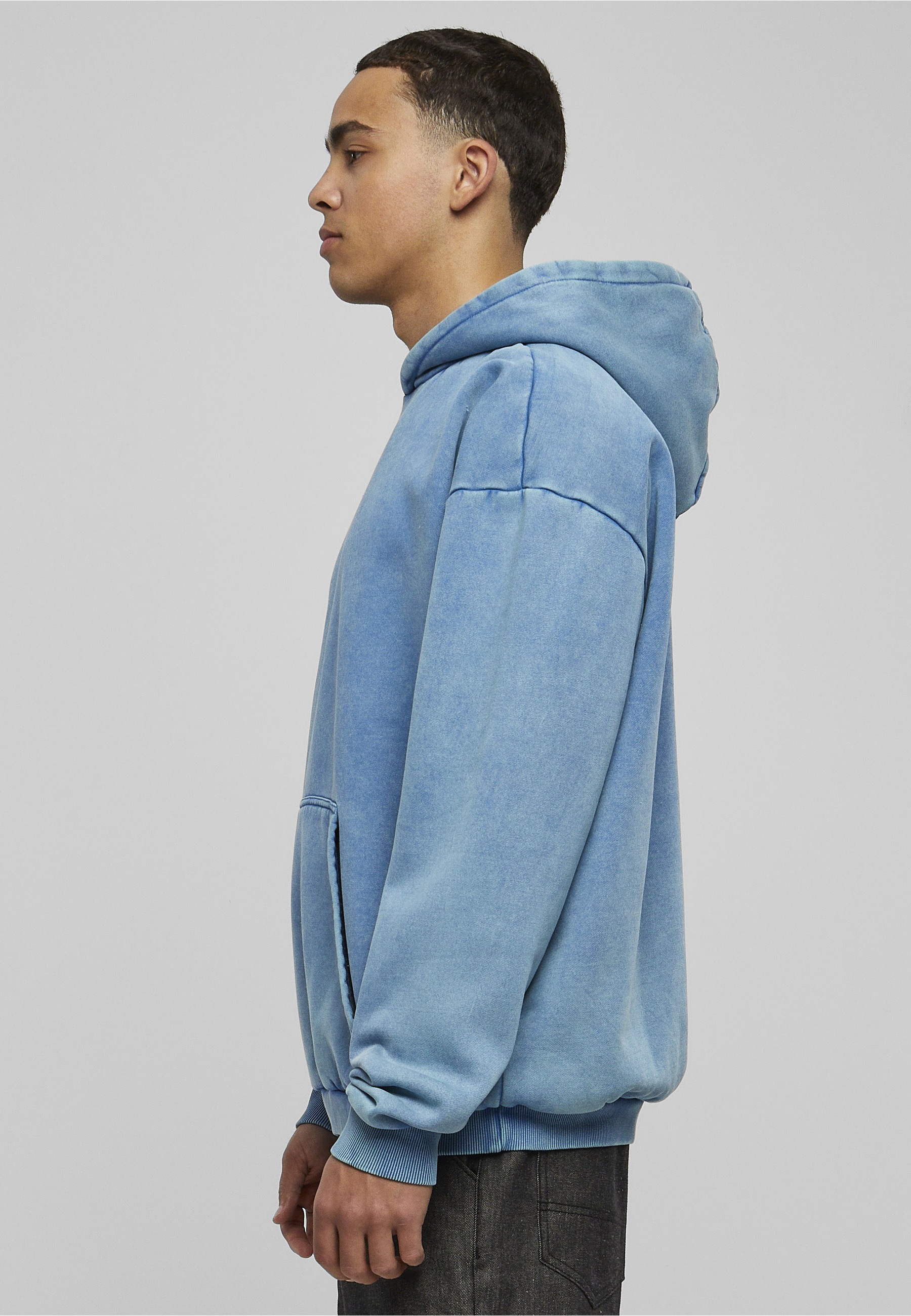 URBAN CLASSICS Kapuzensweatshirt »Urban Classics Herren Stone Washed Hoody«, 1 Stk.

