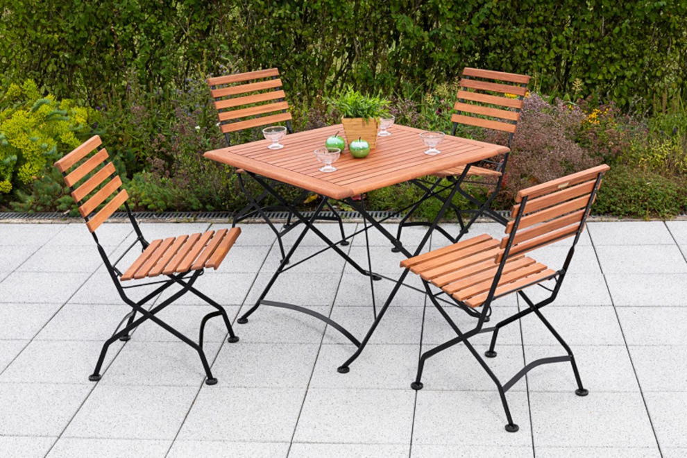 MERXX Gartenmöbelset Schloßgarten, (5 tlg.), 4 Klappsessel, Tisch