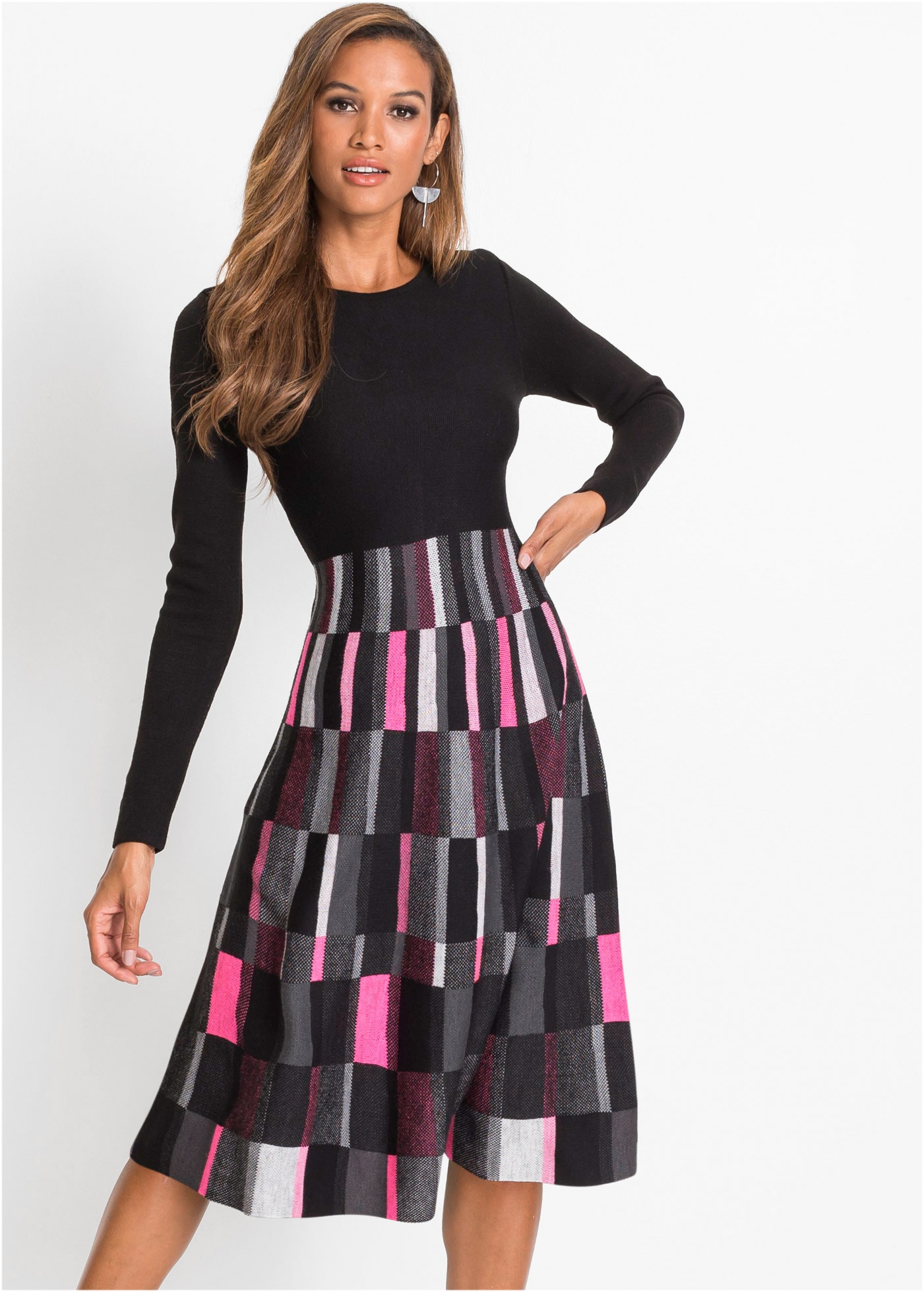 bonprix Strickkleid »Ausgestelltes Jacquard-Strickkleid« Ausgestelltes Jacquard-Strickkleid